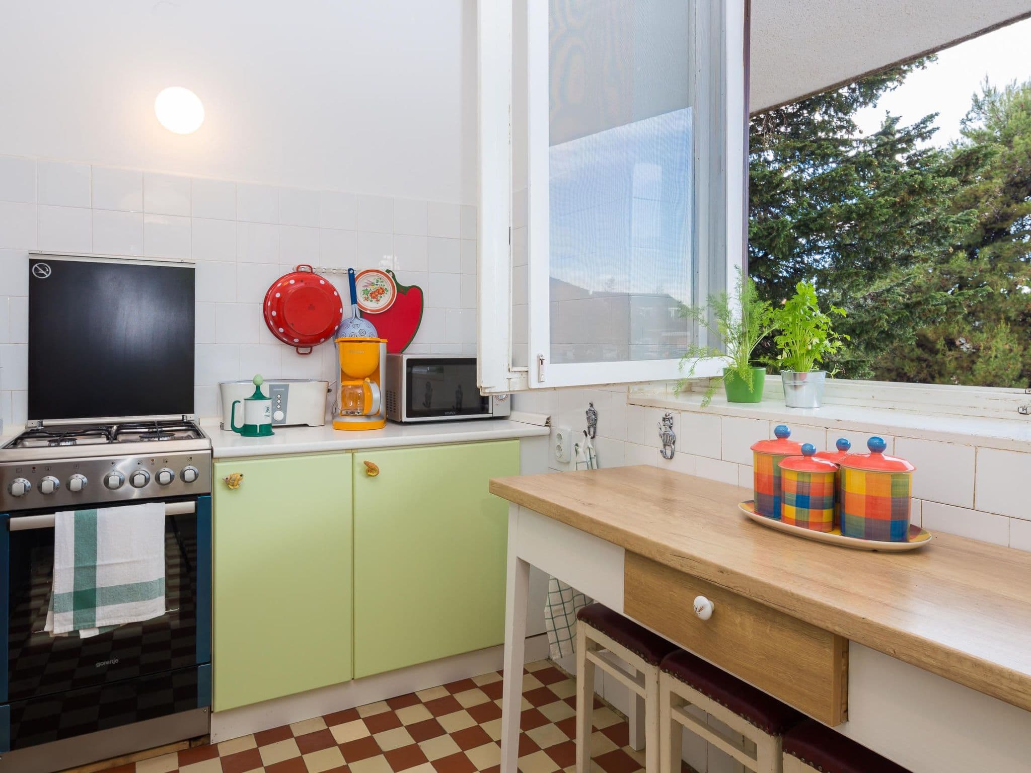 Kitchen / Dining Room