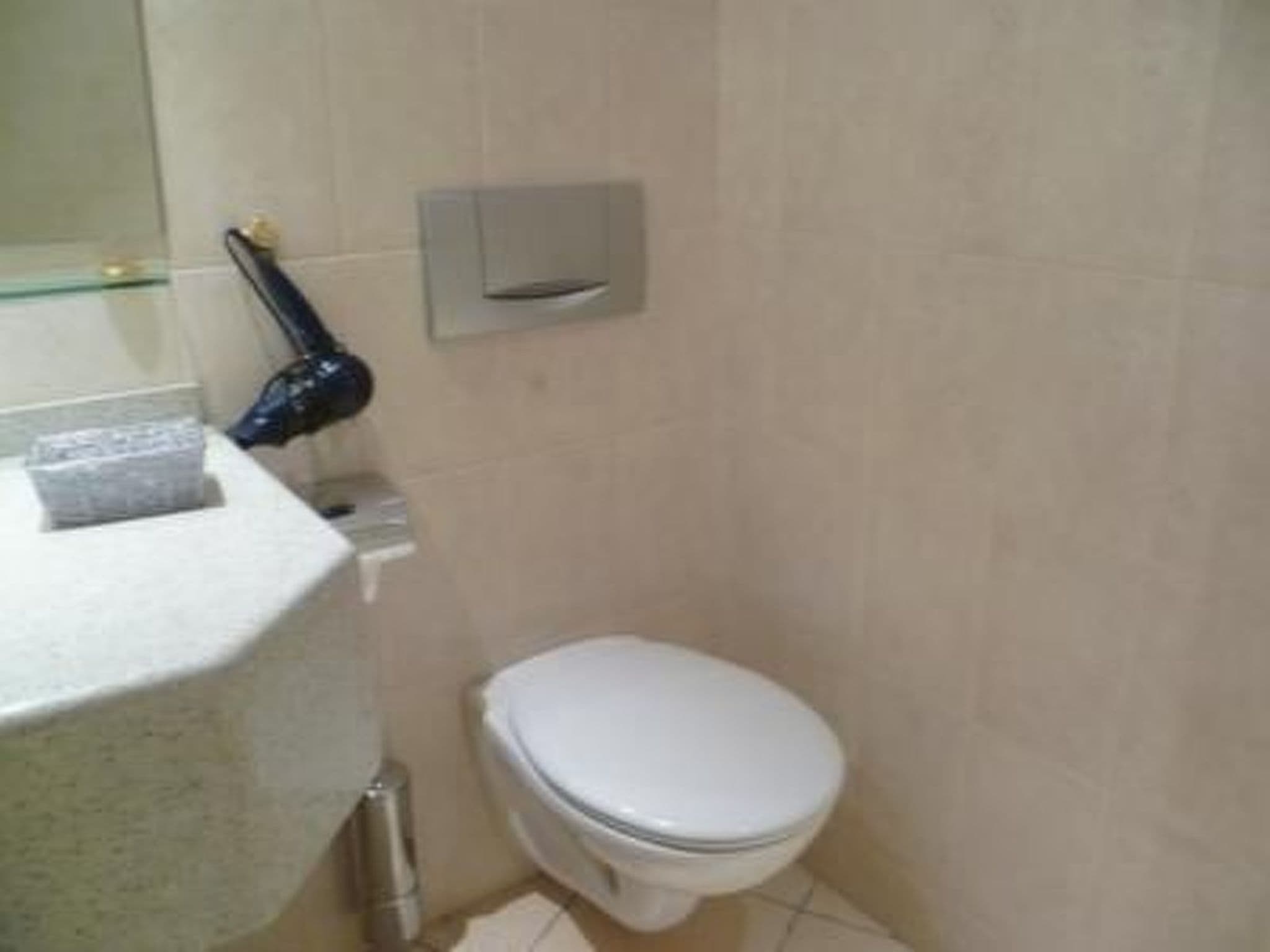 Gallery Image 38