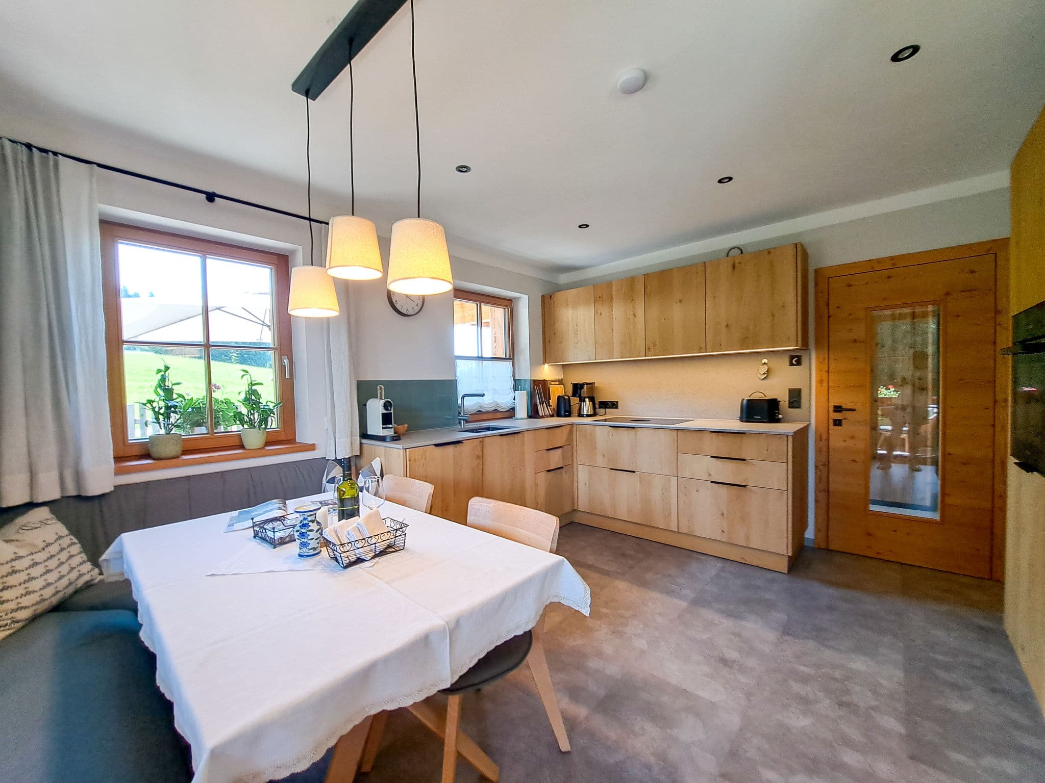 Kitchen / Dining Room