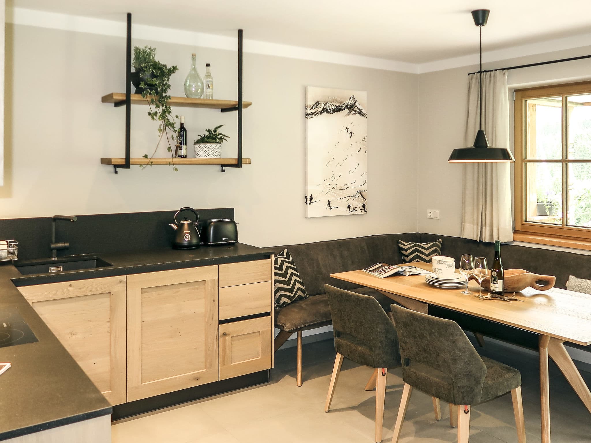 Kitchen / Dining Room