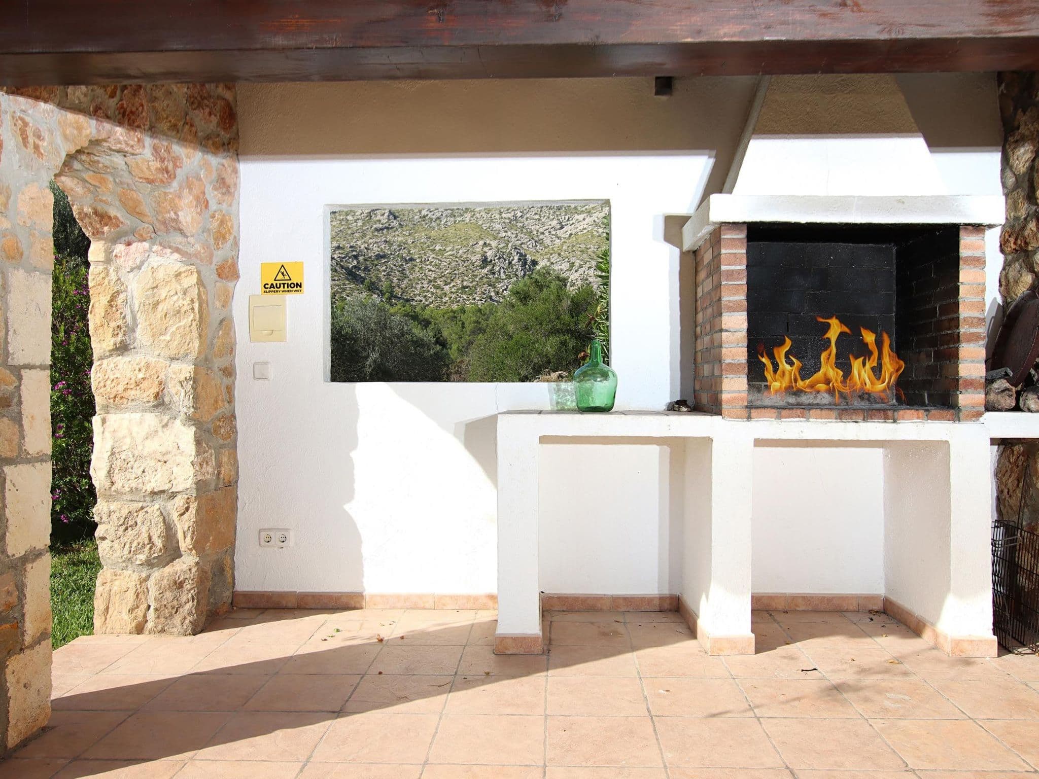 Gallery Image 13