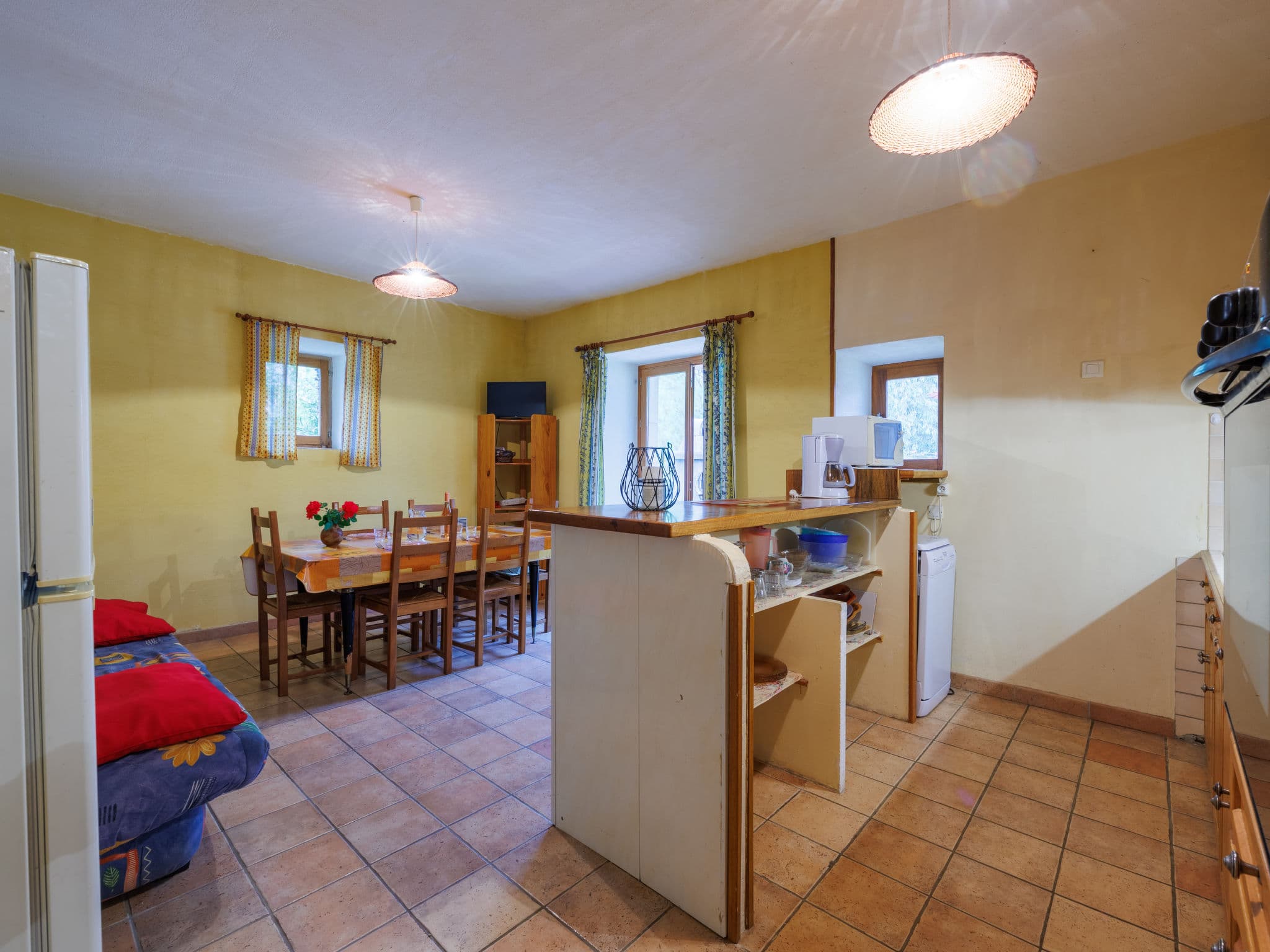 Kitchen / Dining Room