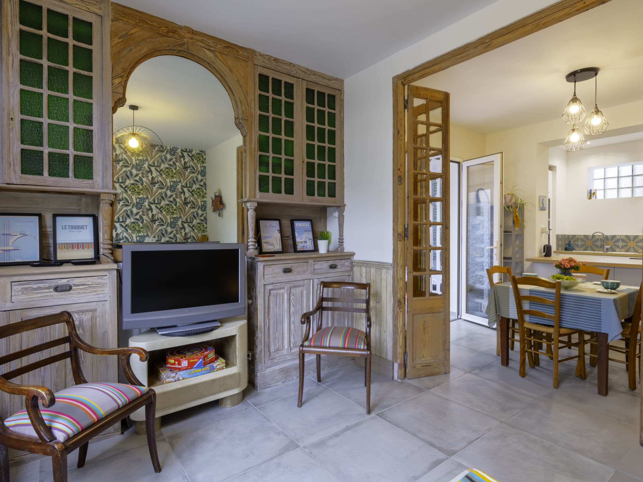 Kitchen / Dining Room