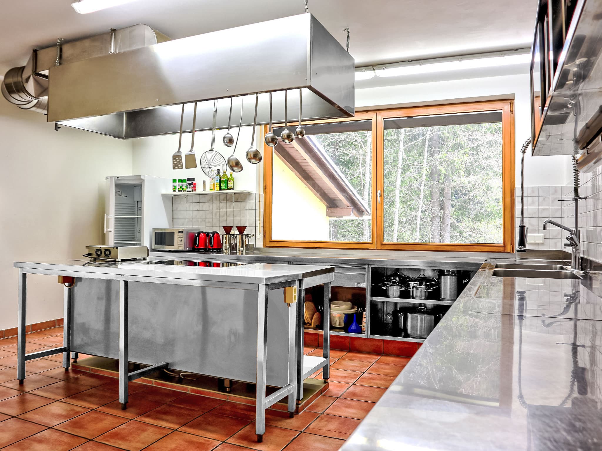 Kitchen / Dining Room