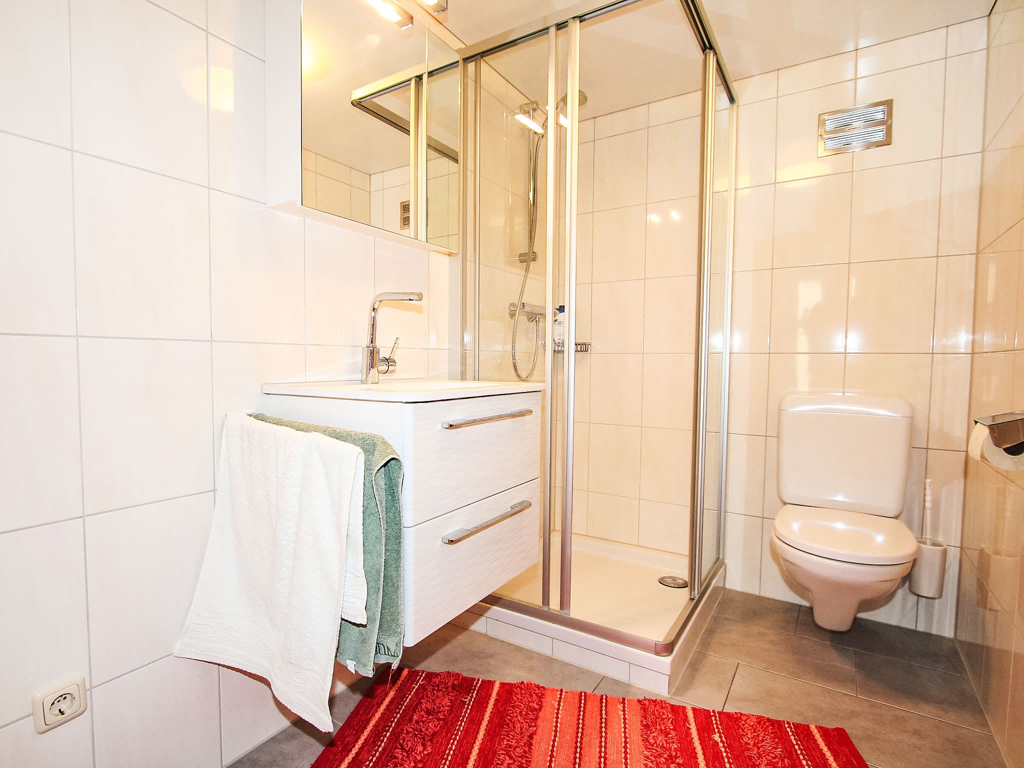 Bathroom / Wellness