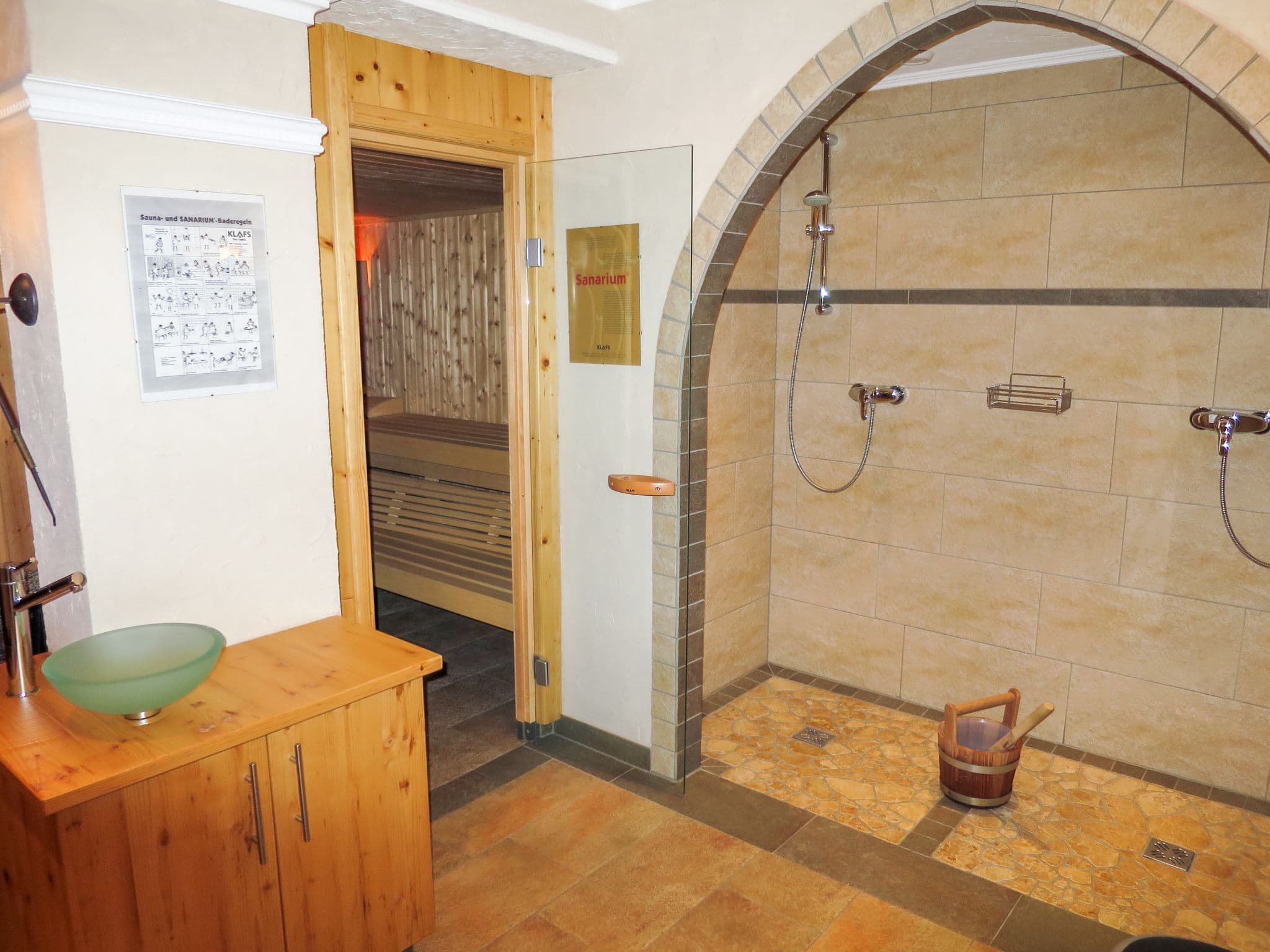Bathroom / Wellness