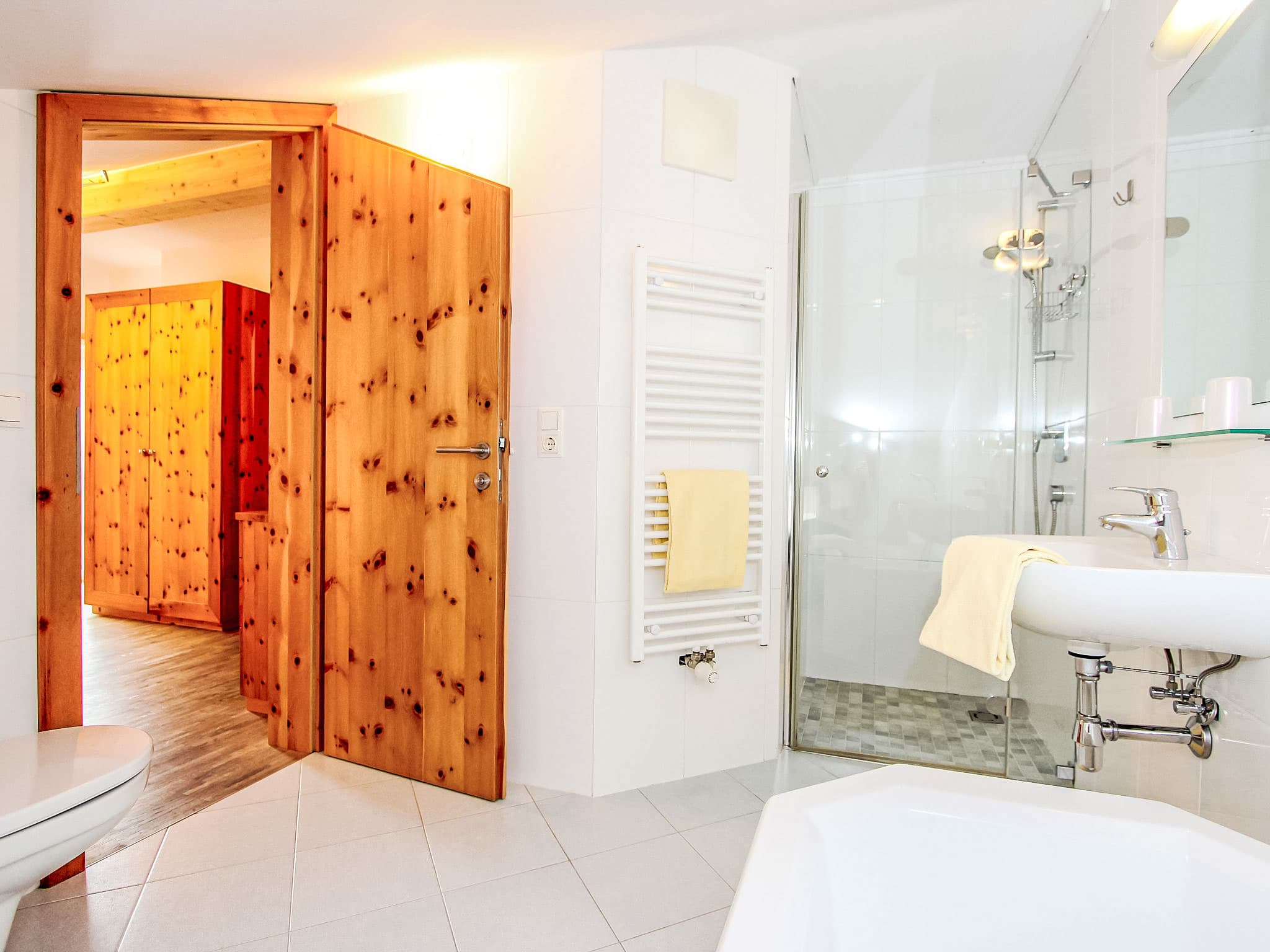Bathroom / Wellness