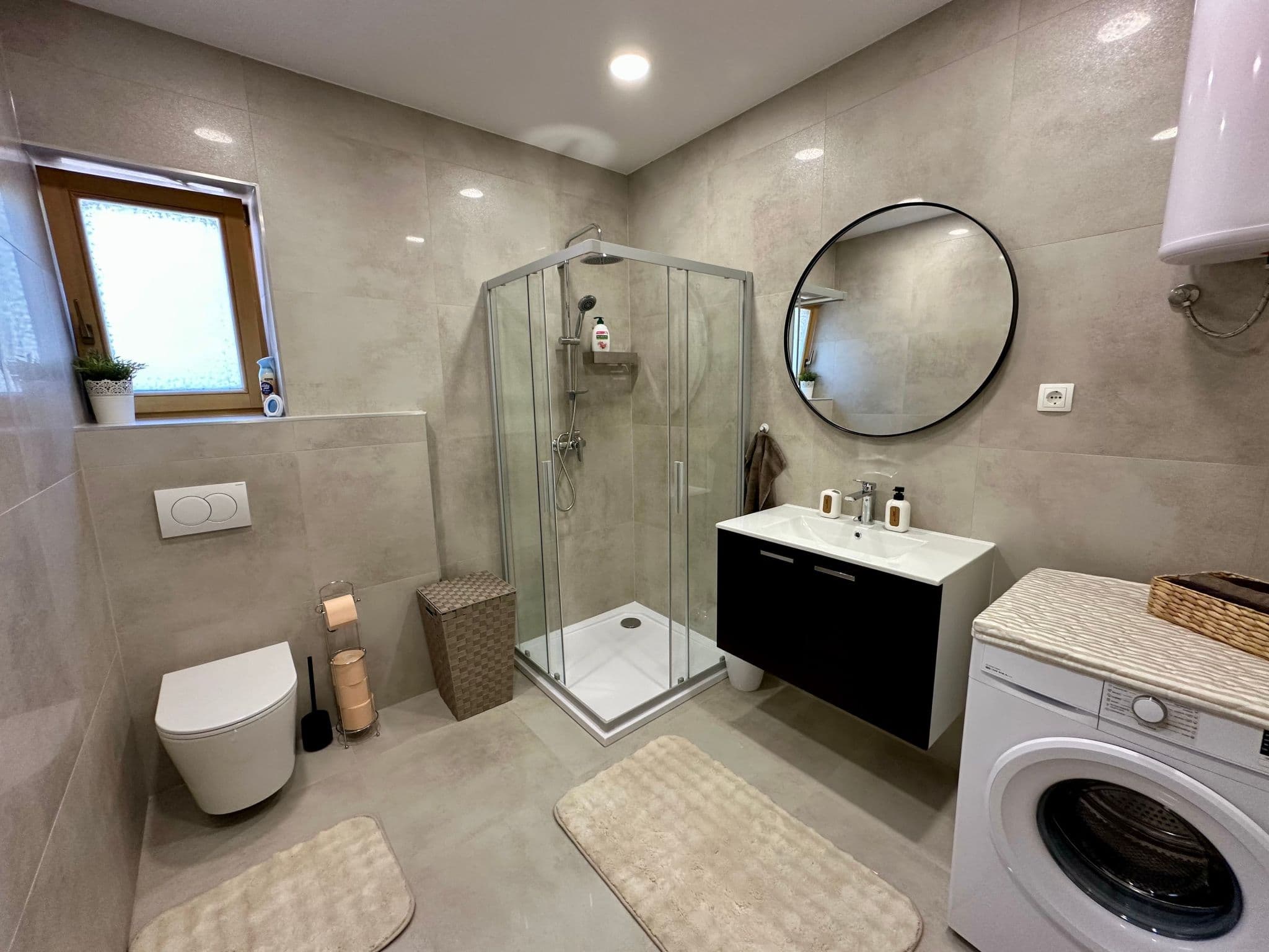 Bathroom / Wellness