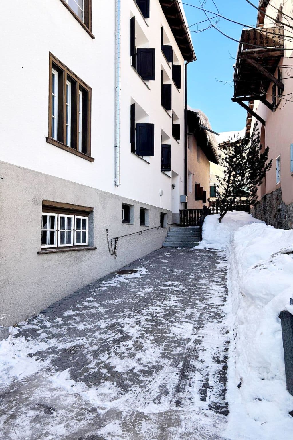 Gallery Image 15