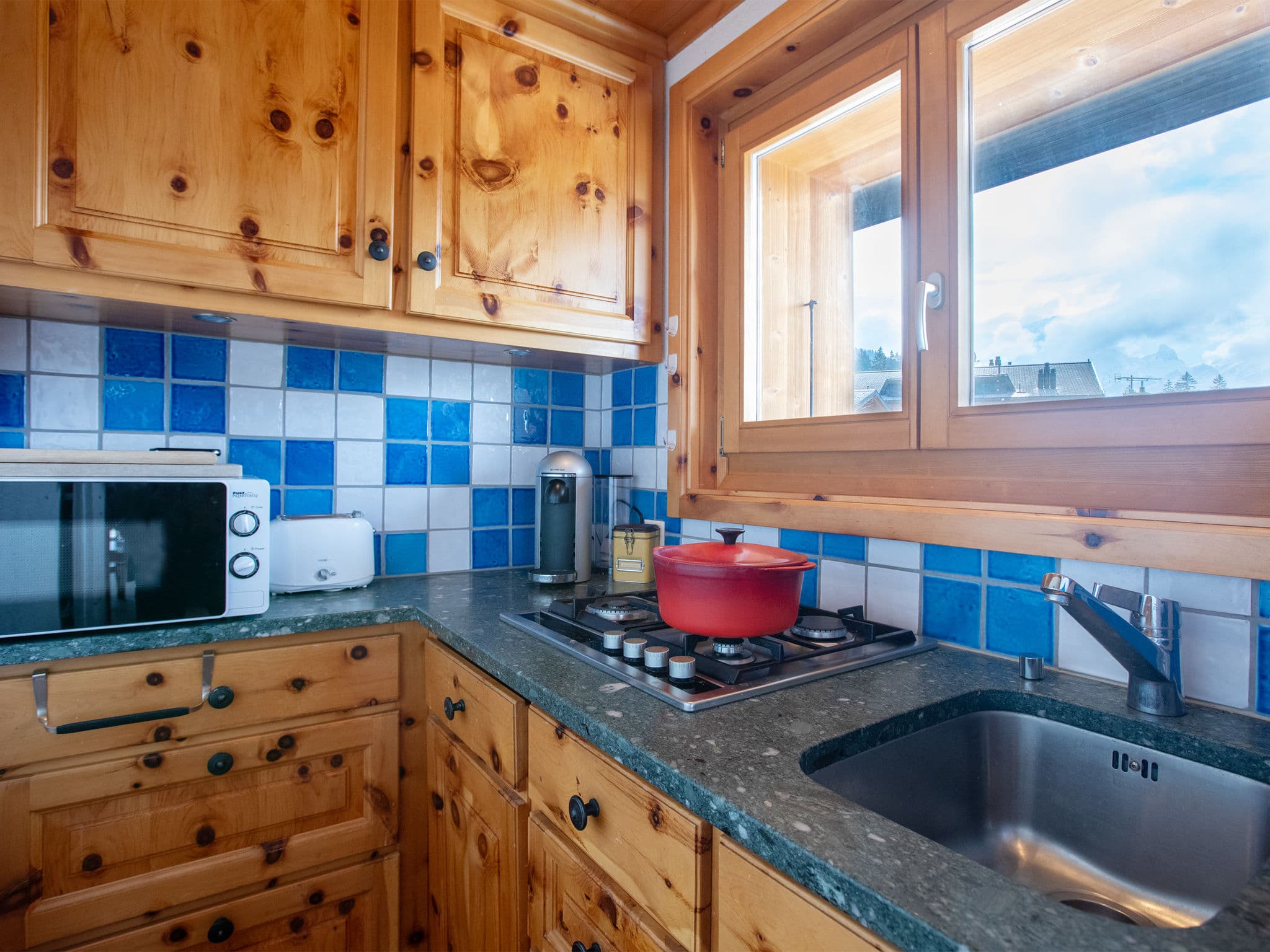 Kitchen / Dining Room