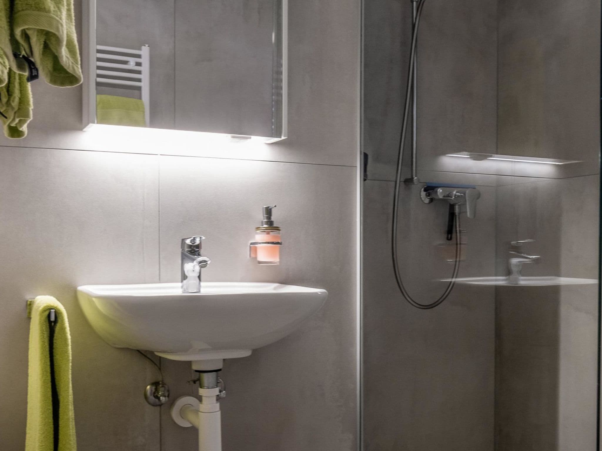 Bathroom / Wellness