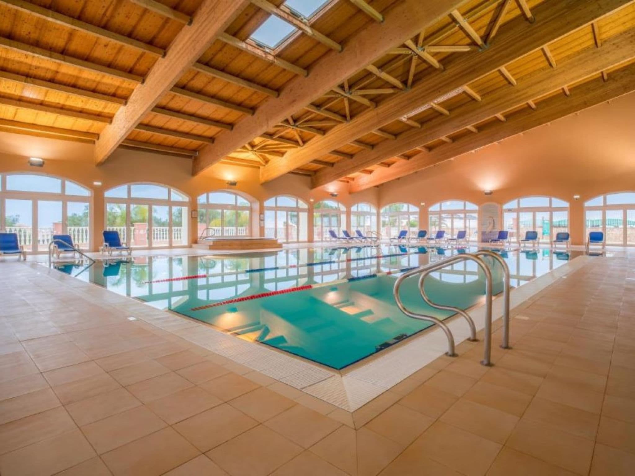 Pool Indoor