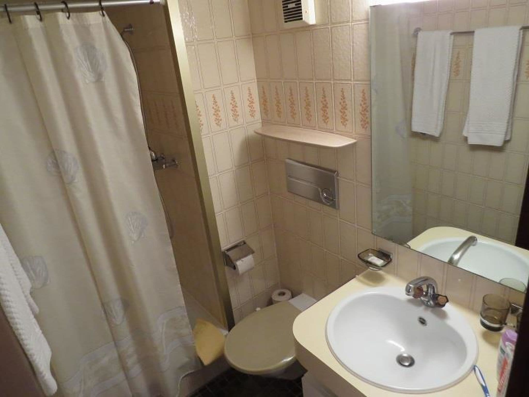 Gallery Image 10