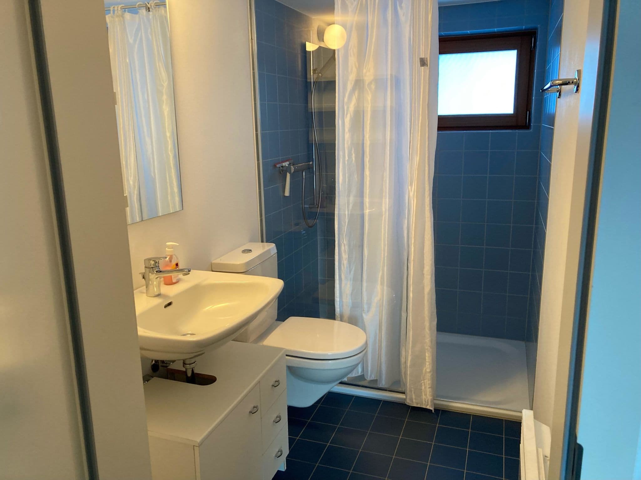 Gallery Image 10