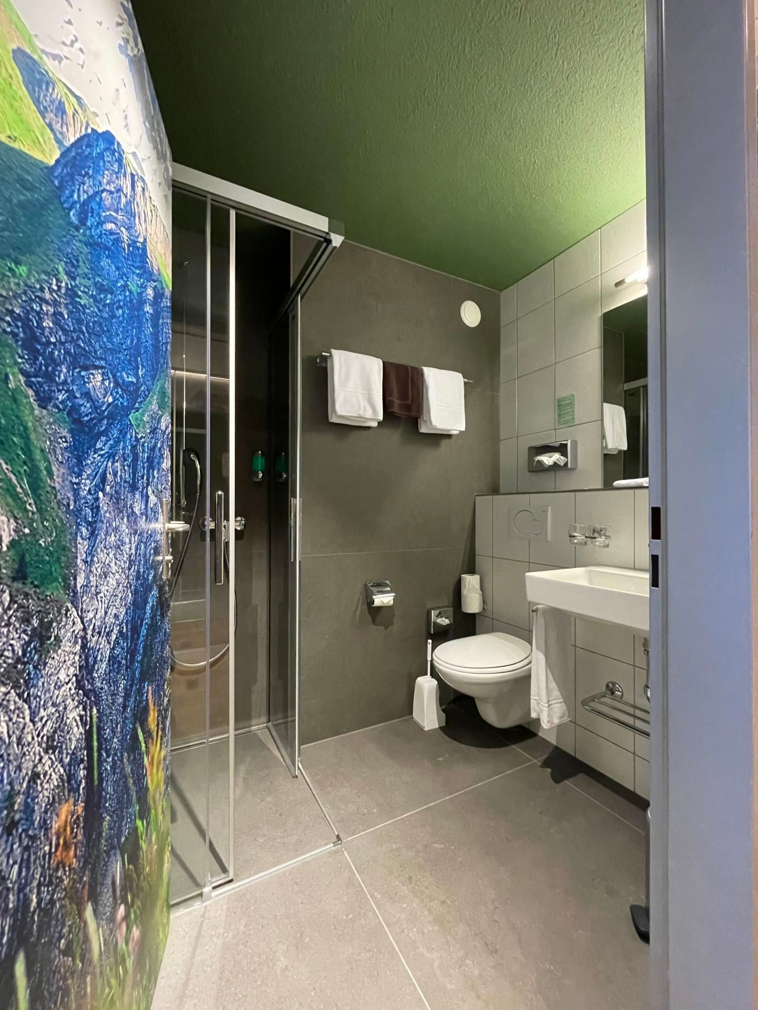 Bathroom / Wellness