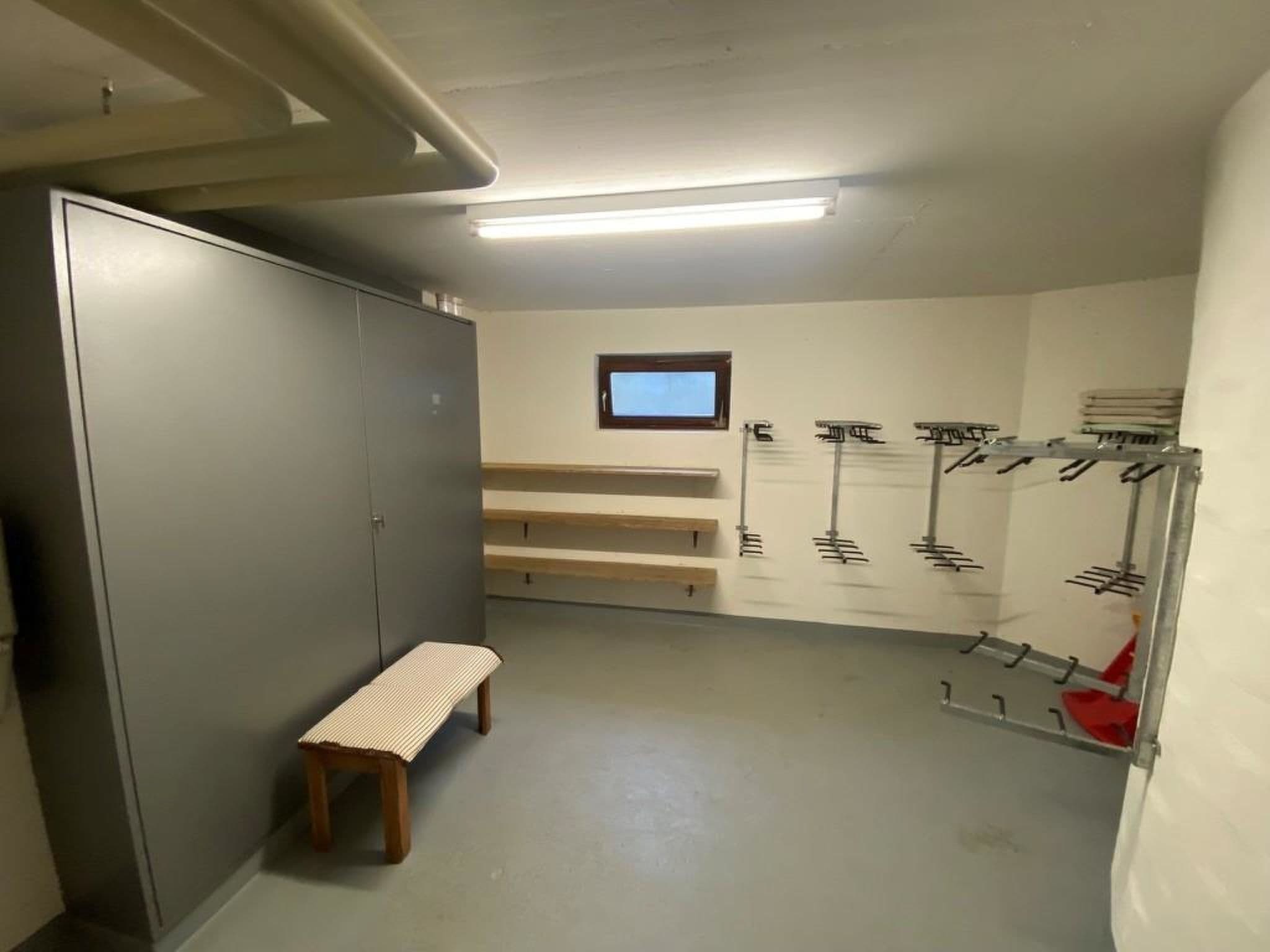 Gallery Image 13