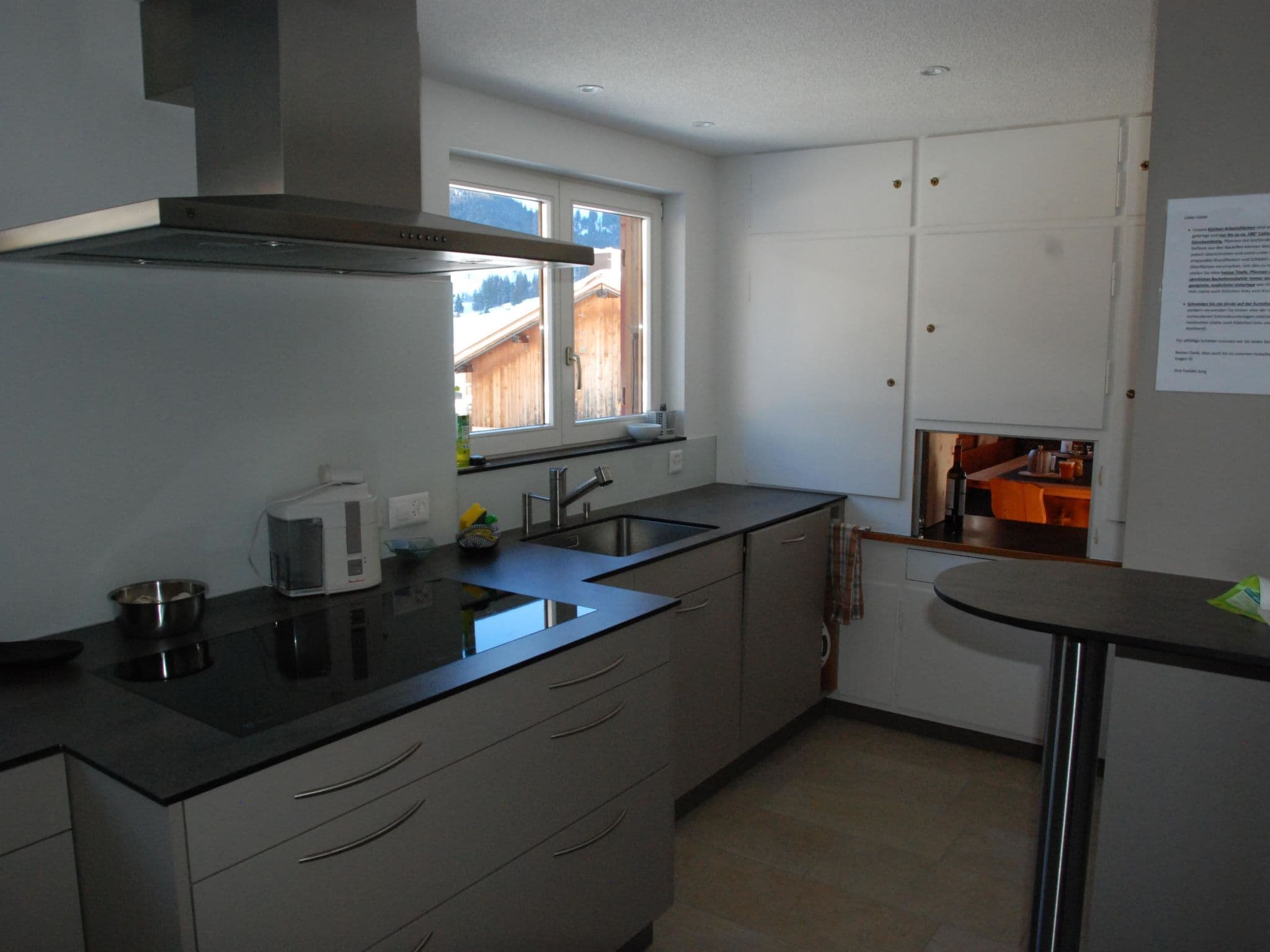 Kitchen / Dining Room