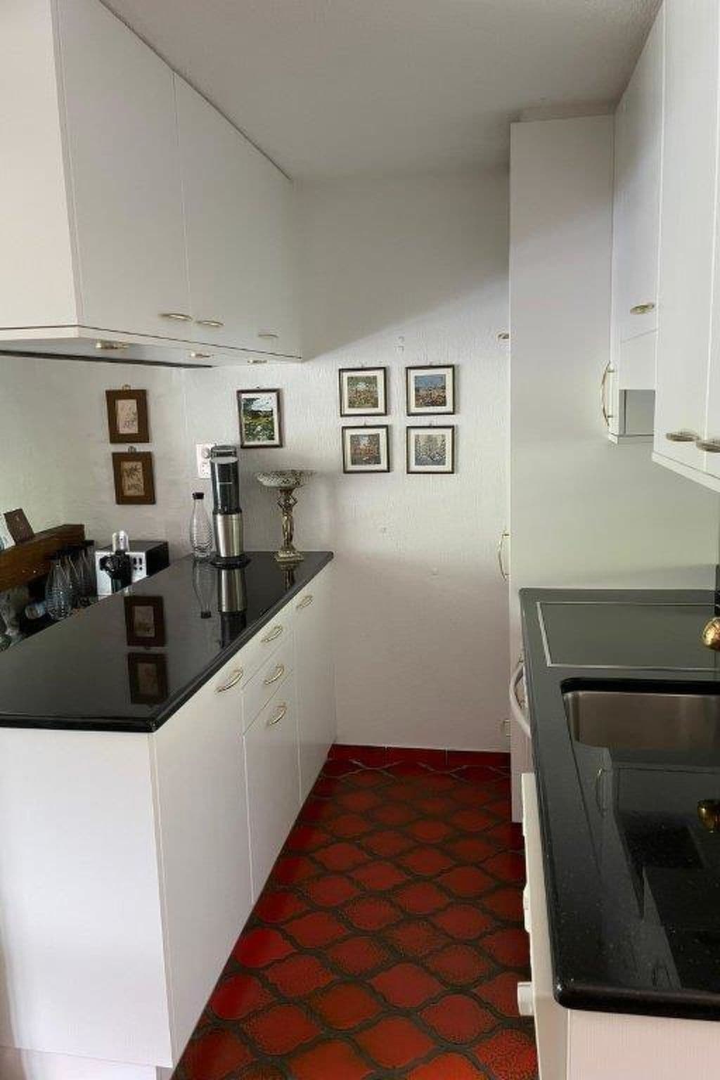 Gallery Image 8