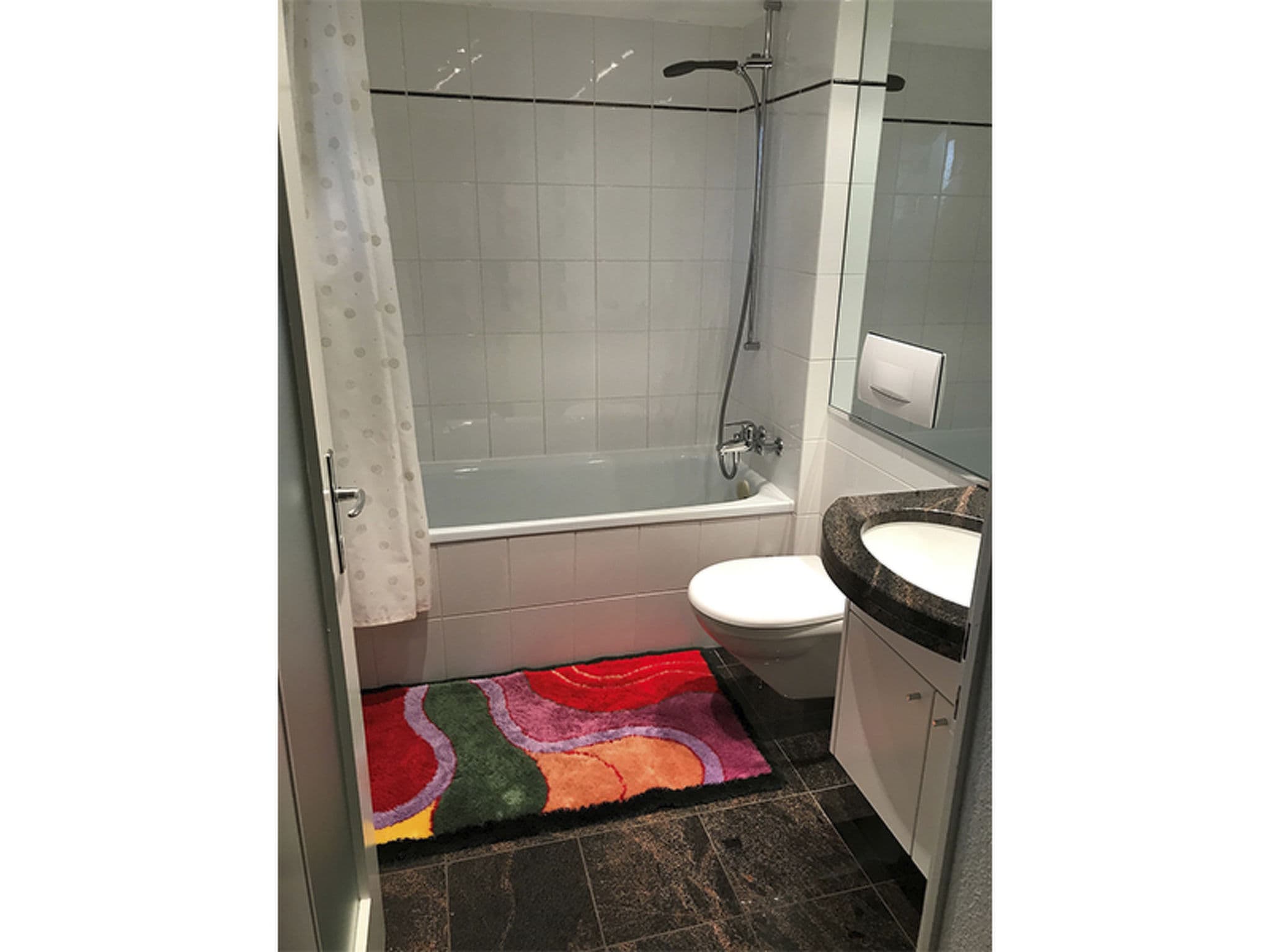 Gallery Image 13