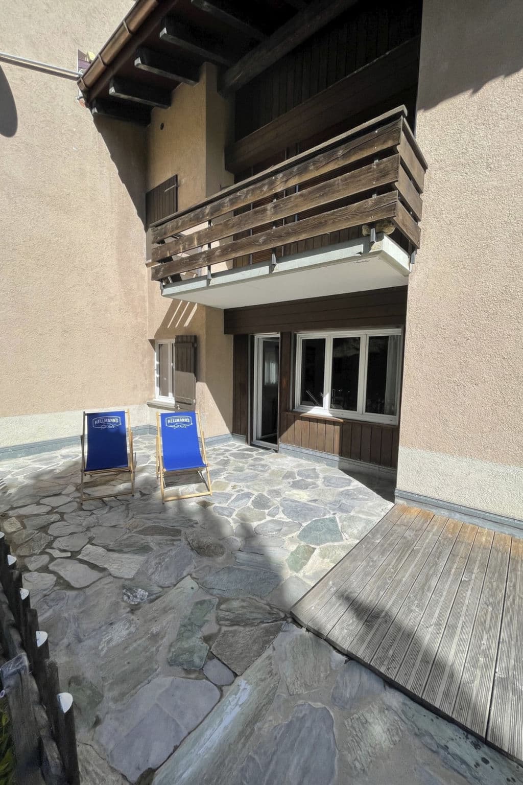Gallery Image 10
