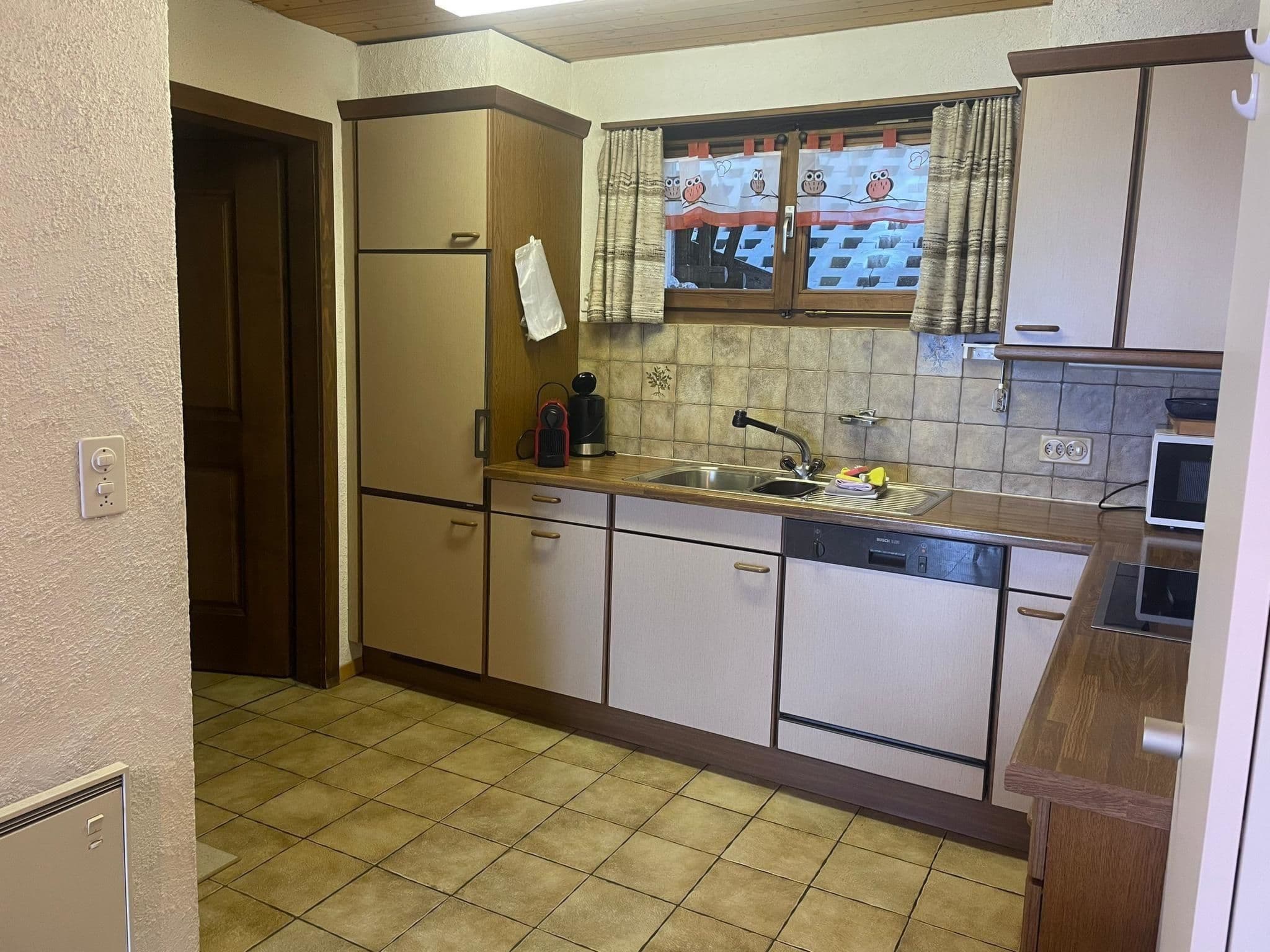 Gallery Image 12