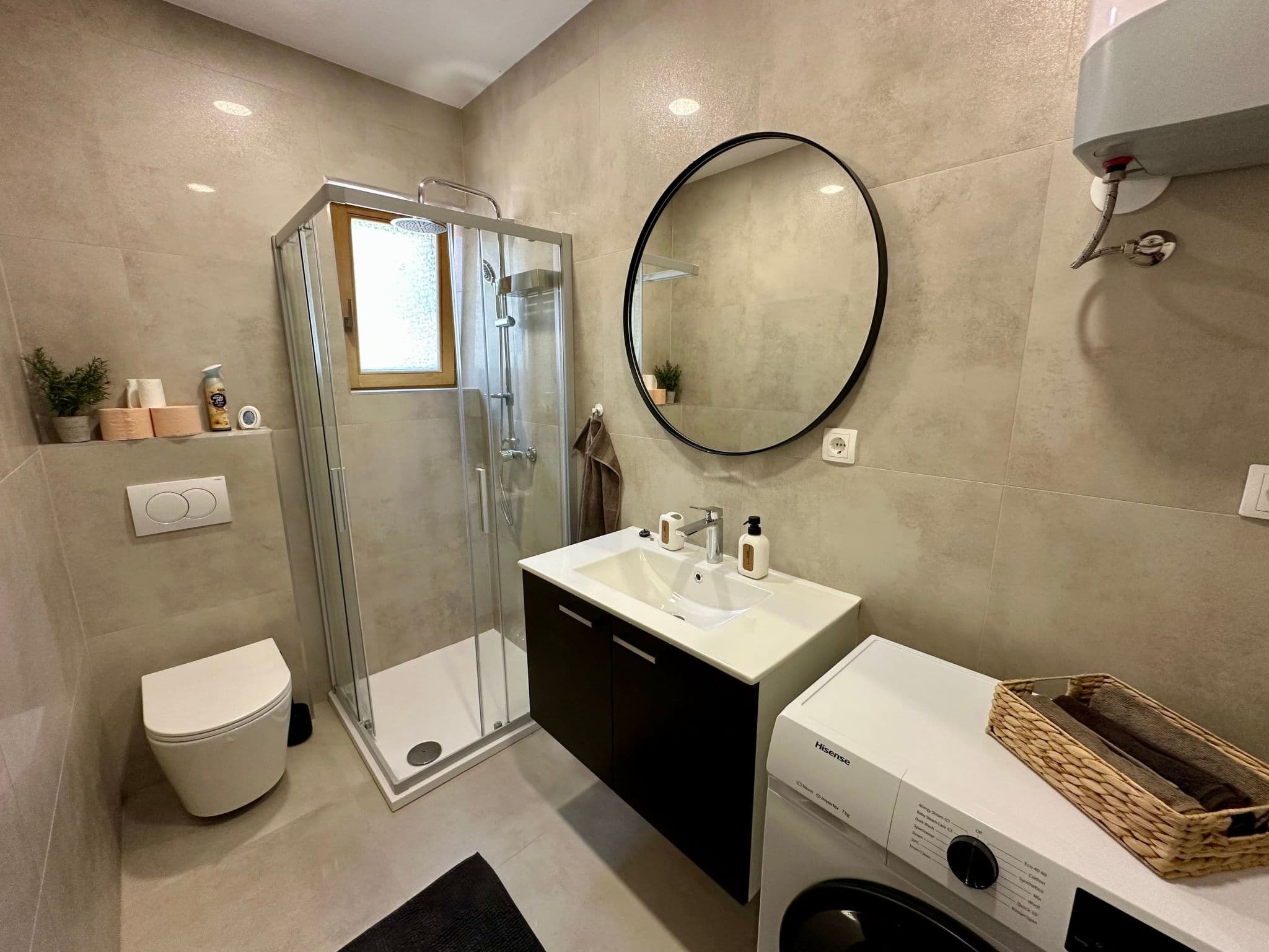 Bathroom / Wellness