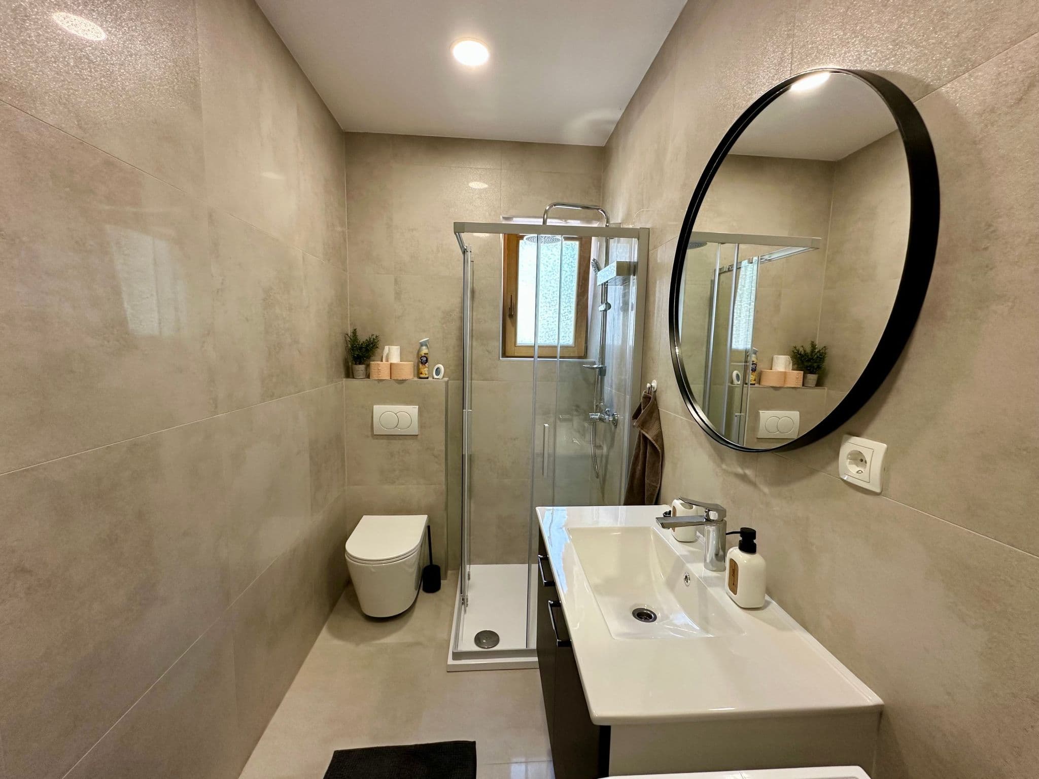 Bathroom / Wellness