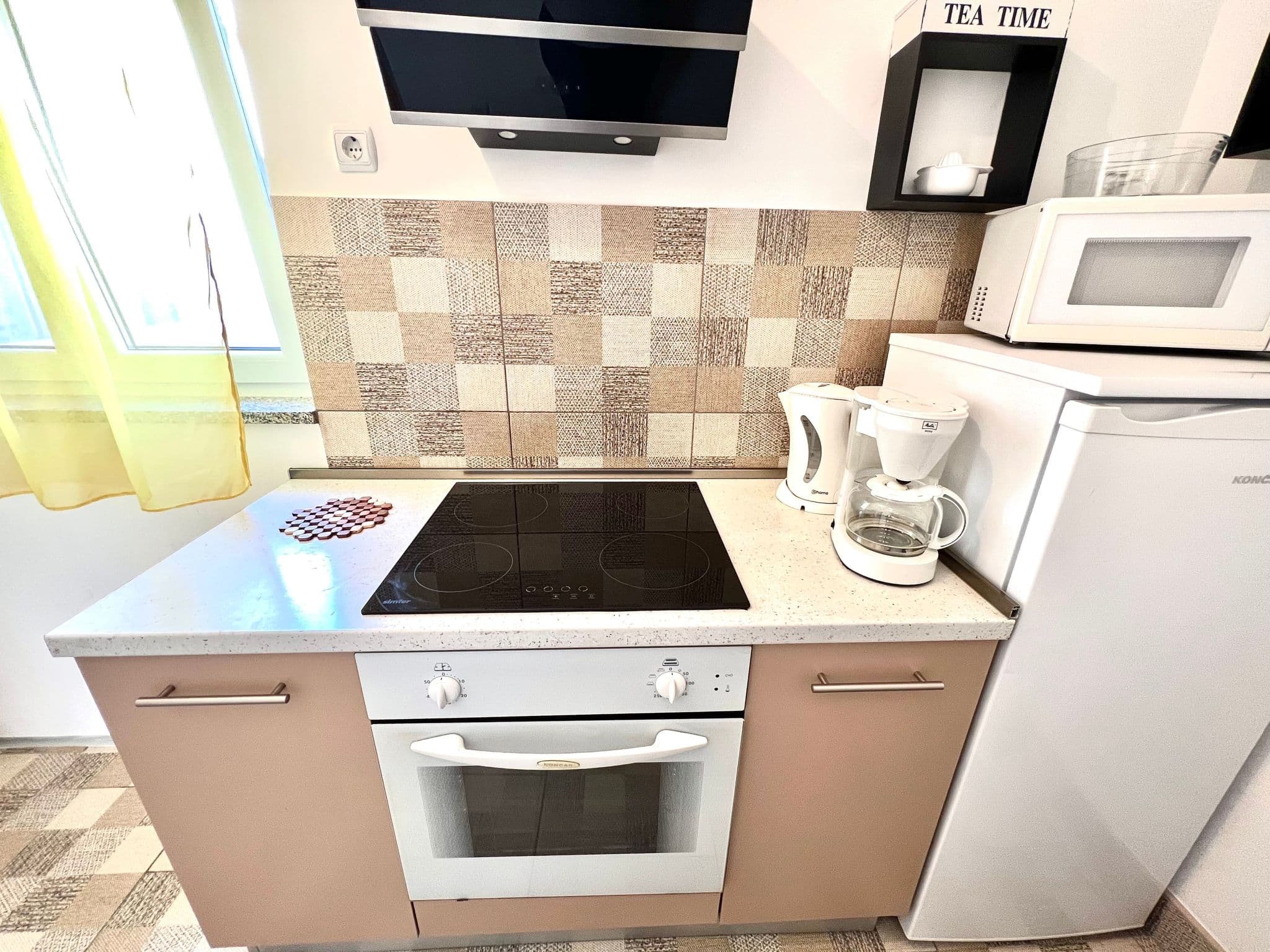 Gallery Image 13