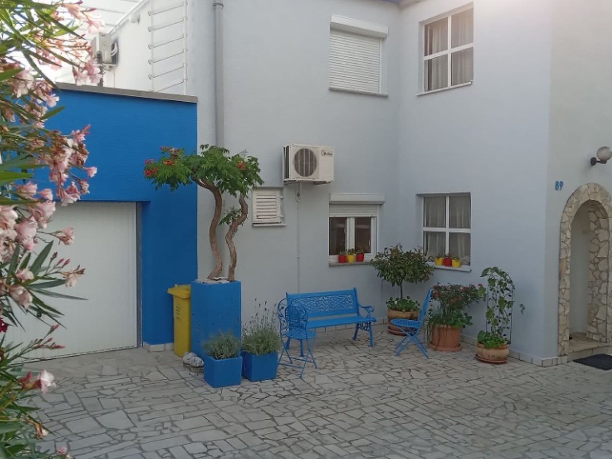 Gallery Image 30