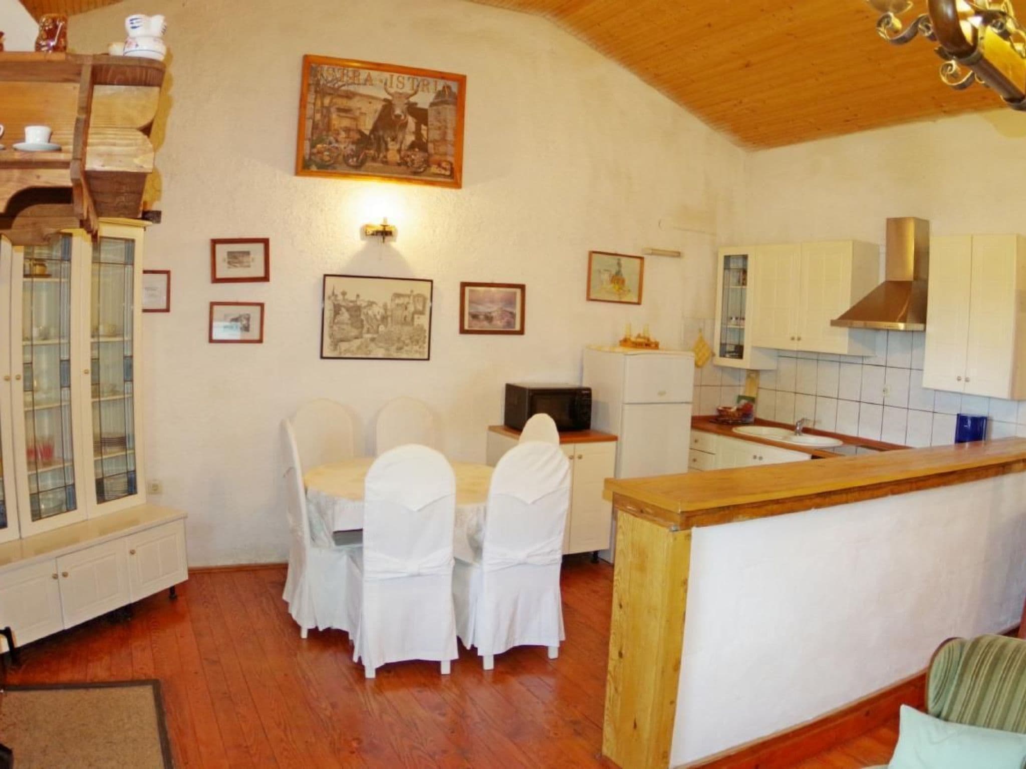 Gallery Image 18