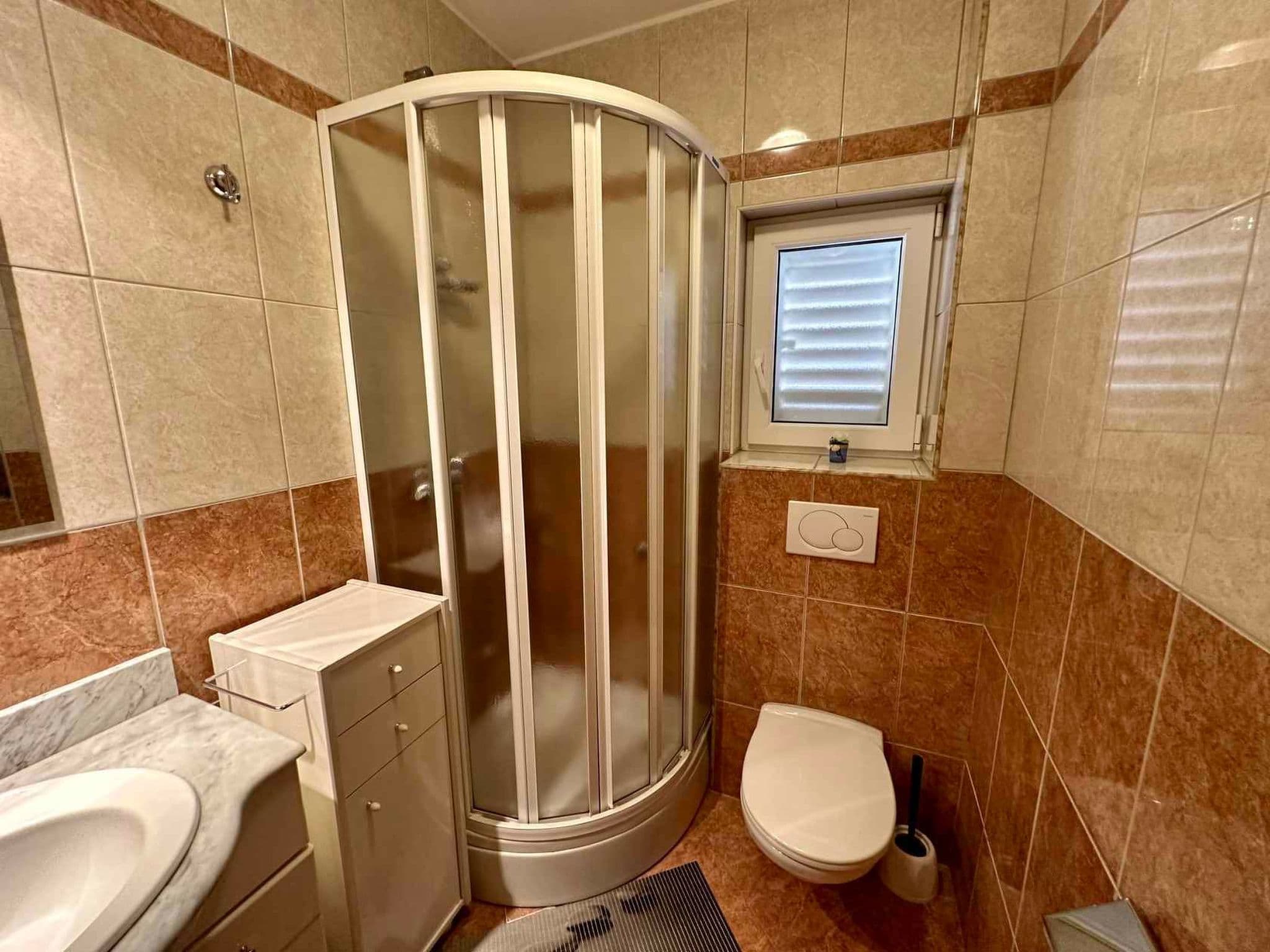 Gallery Image 20