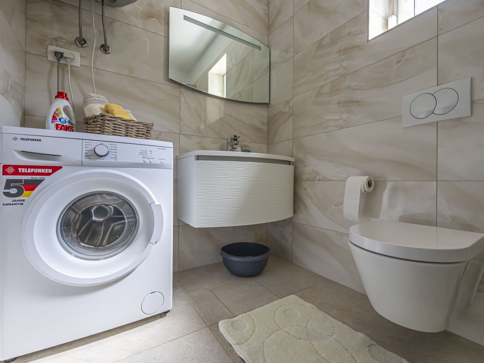 Bathroom / Wellness