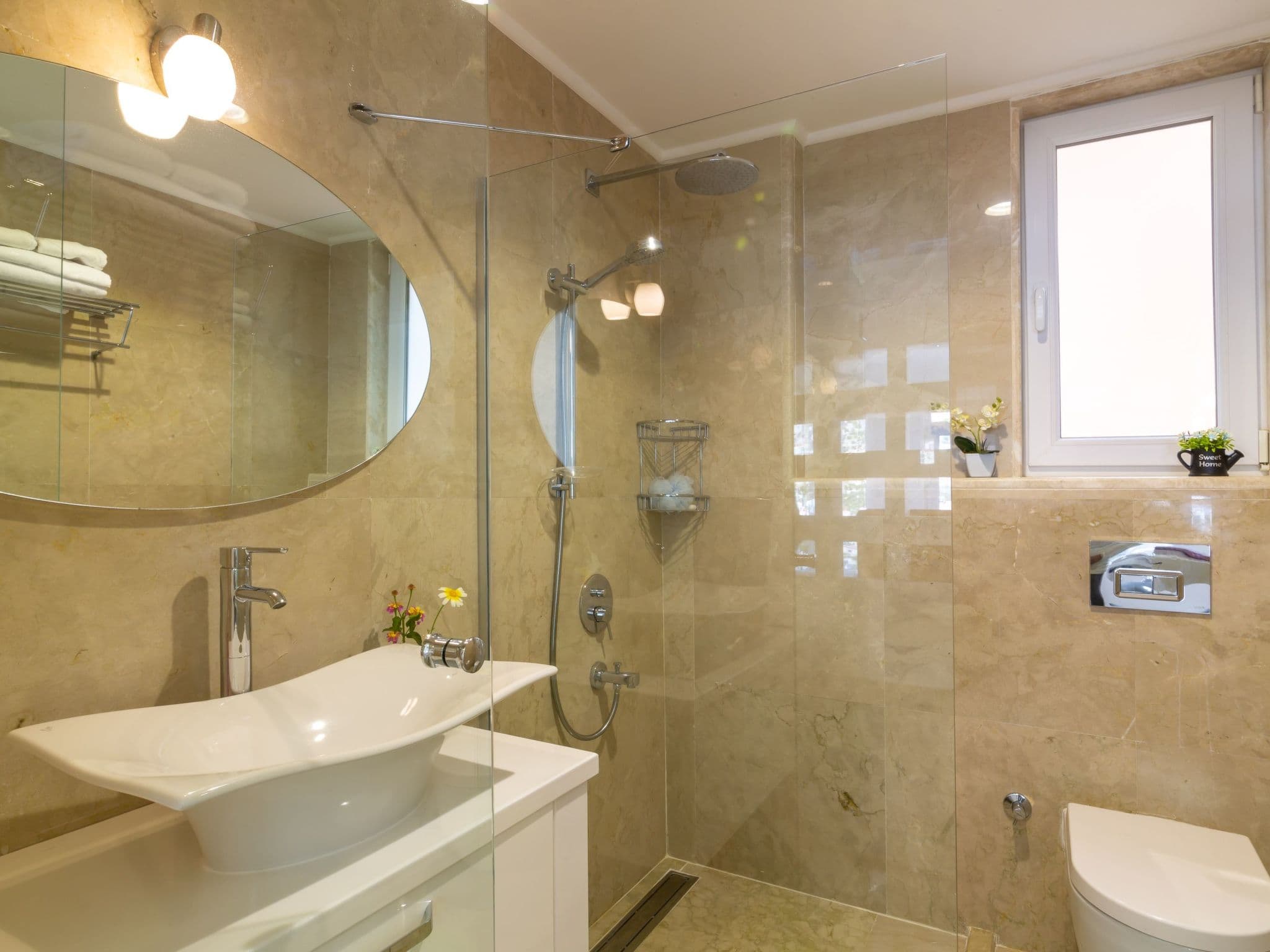 Bathroom / Wellness
