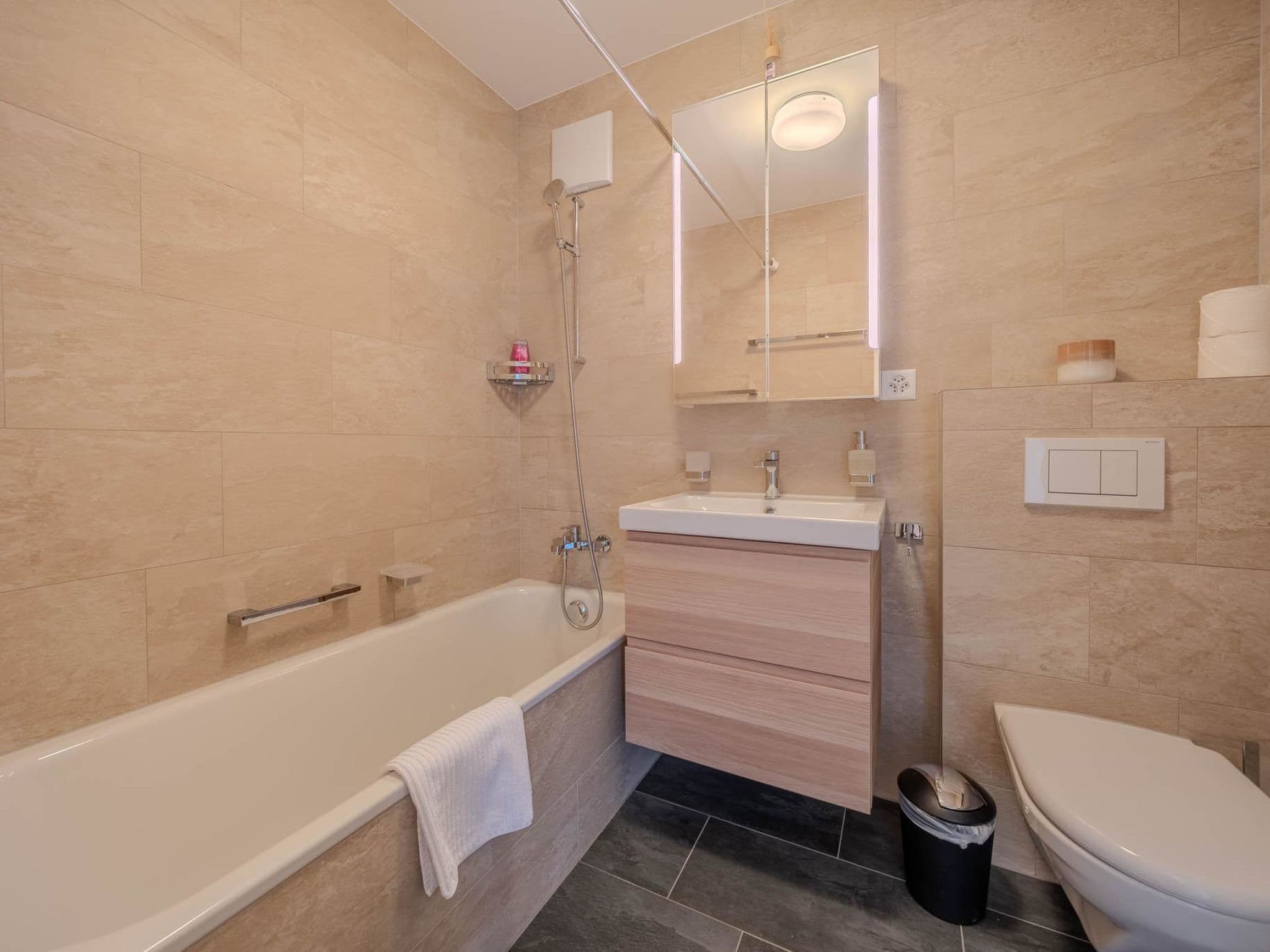 Bathroom / Wellness