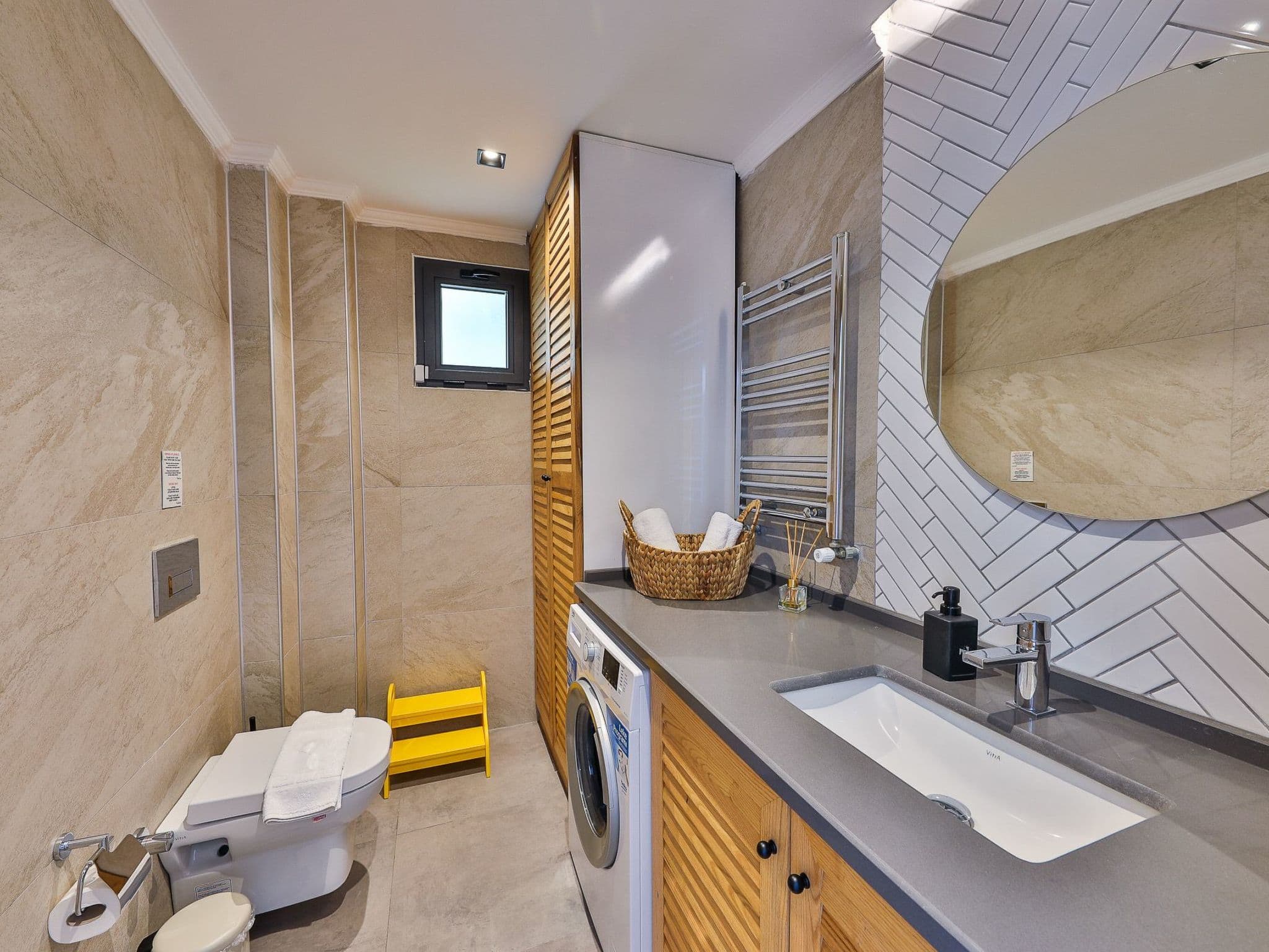 Bathroom / Wellness