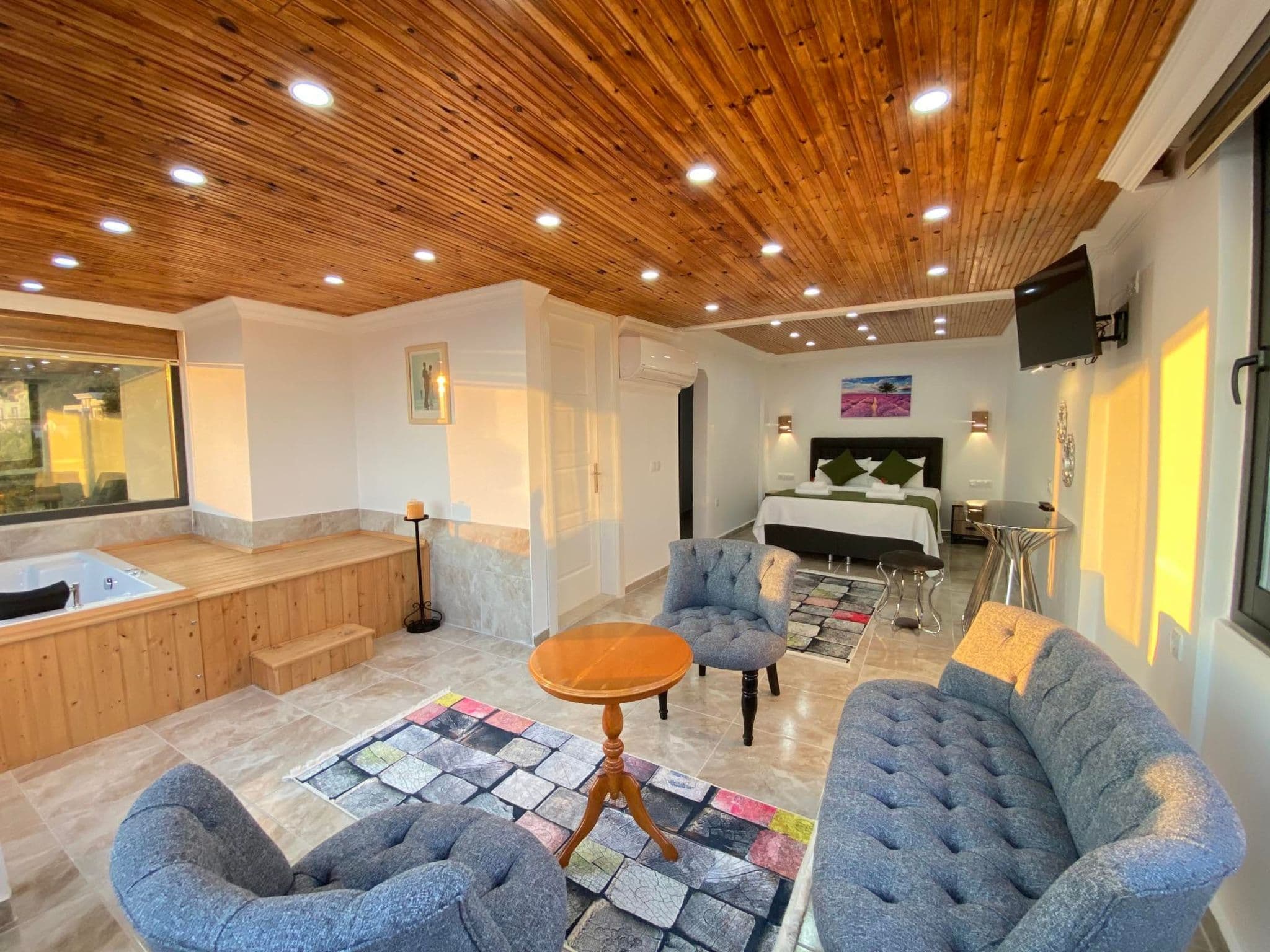Gallery Image 15