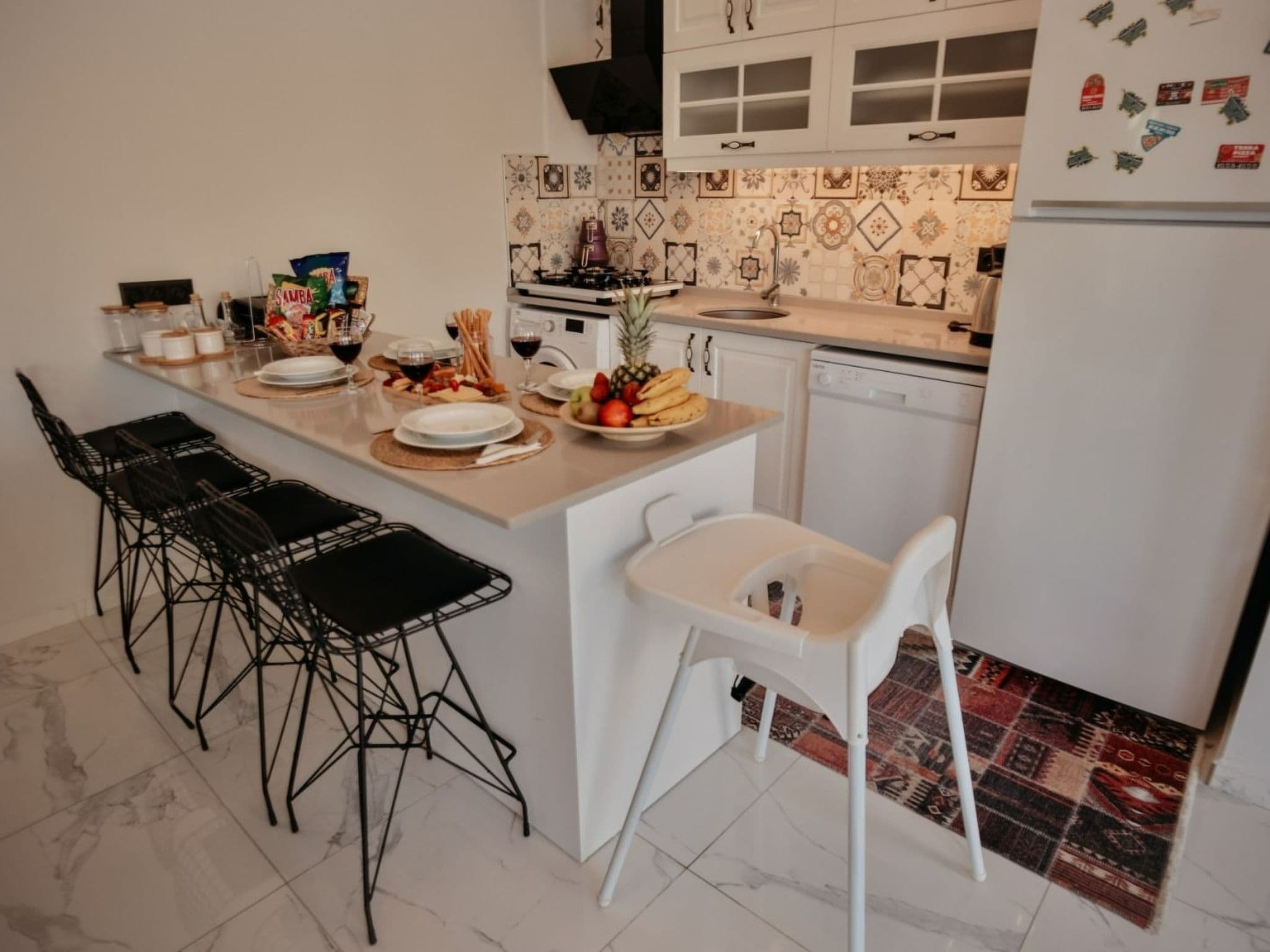 Kitchen / Dining Room