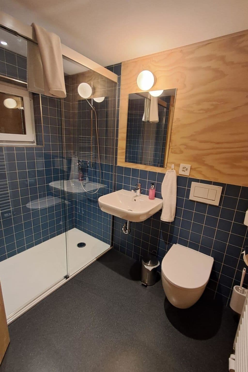 Gallery Image 10