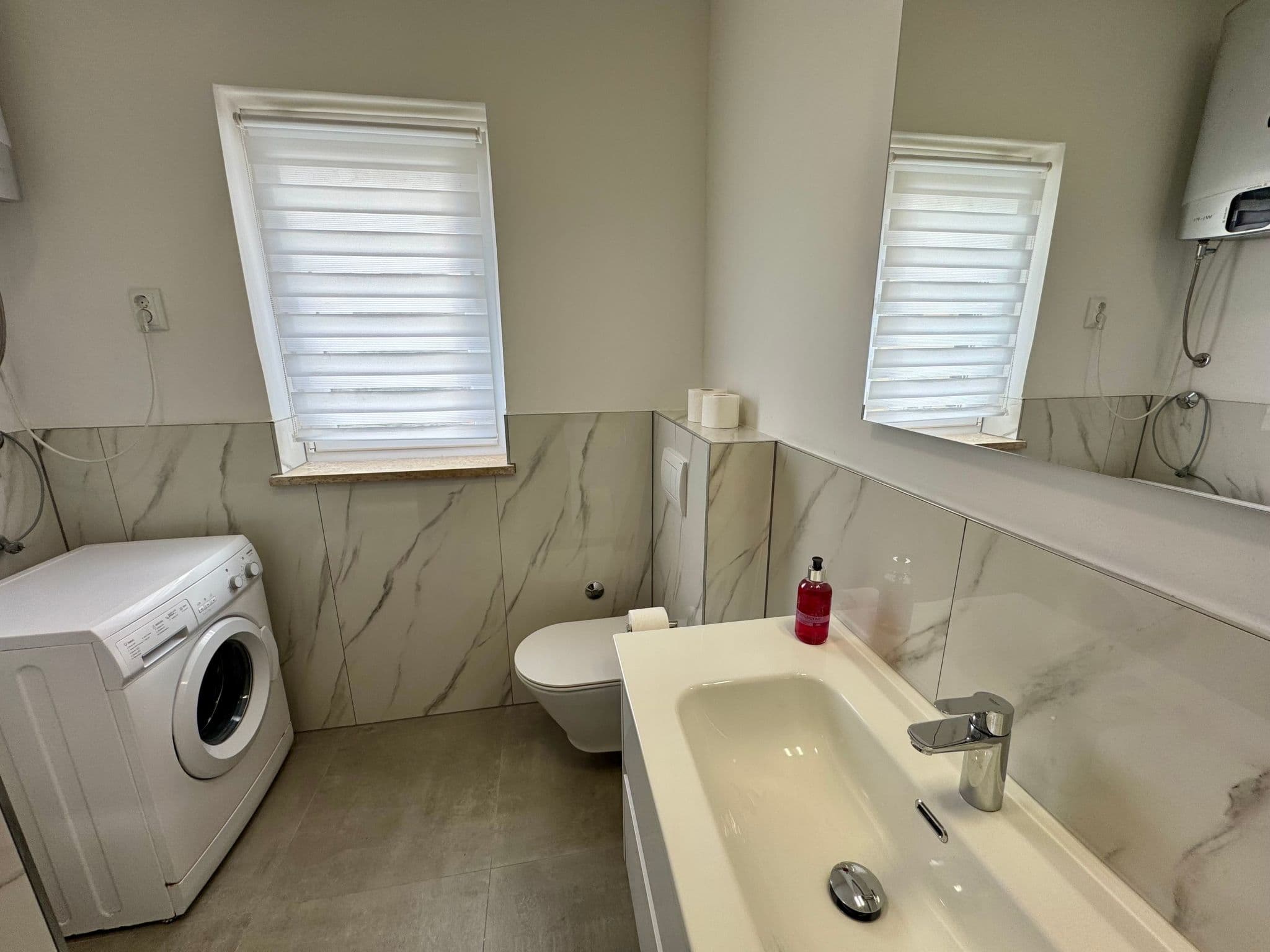 Bathroom / Wellness