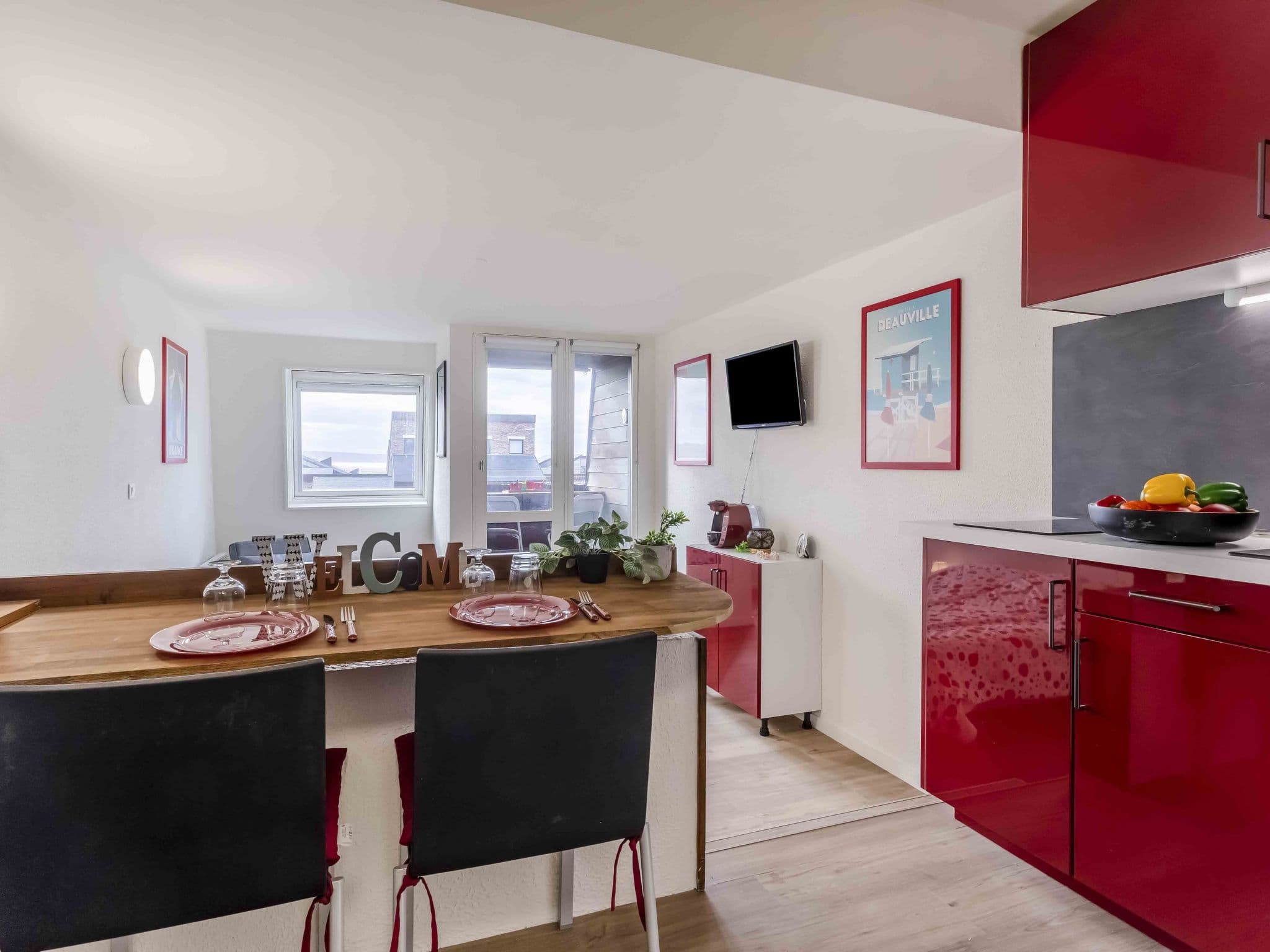 Kitchen / Dining Room