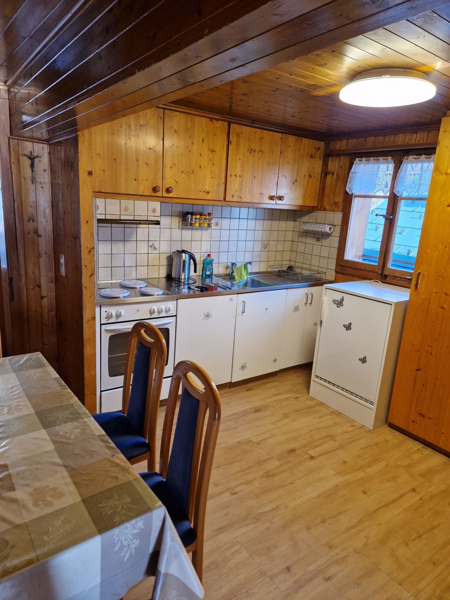 Gallery Image 9