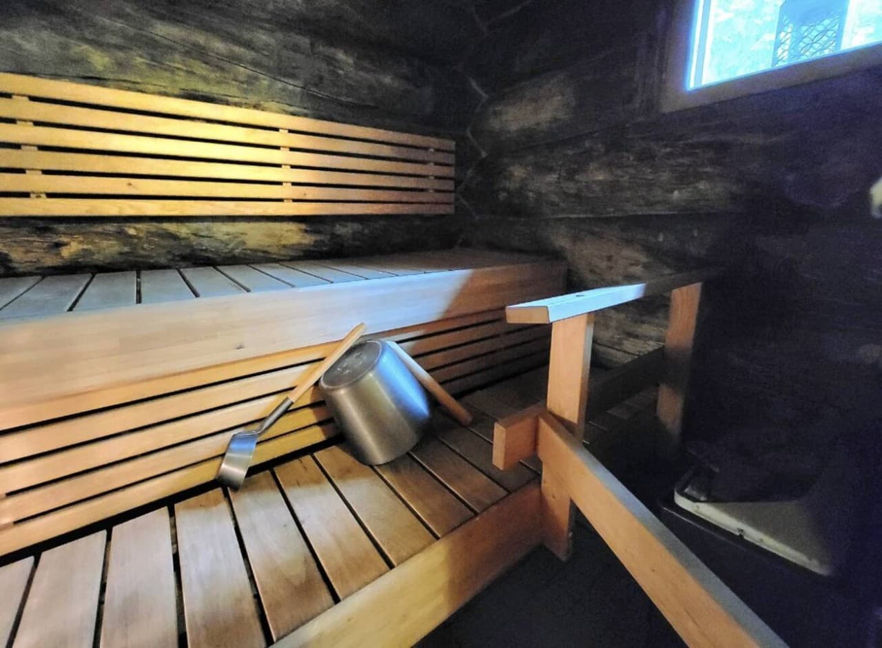 Gallery Image 15