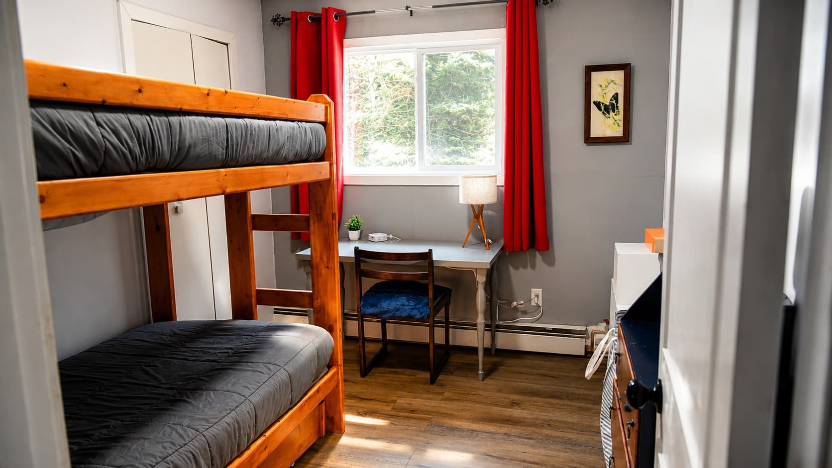 Bunkbed with trundle - sleeps 3