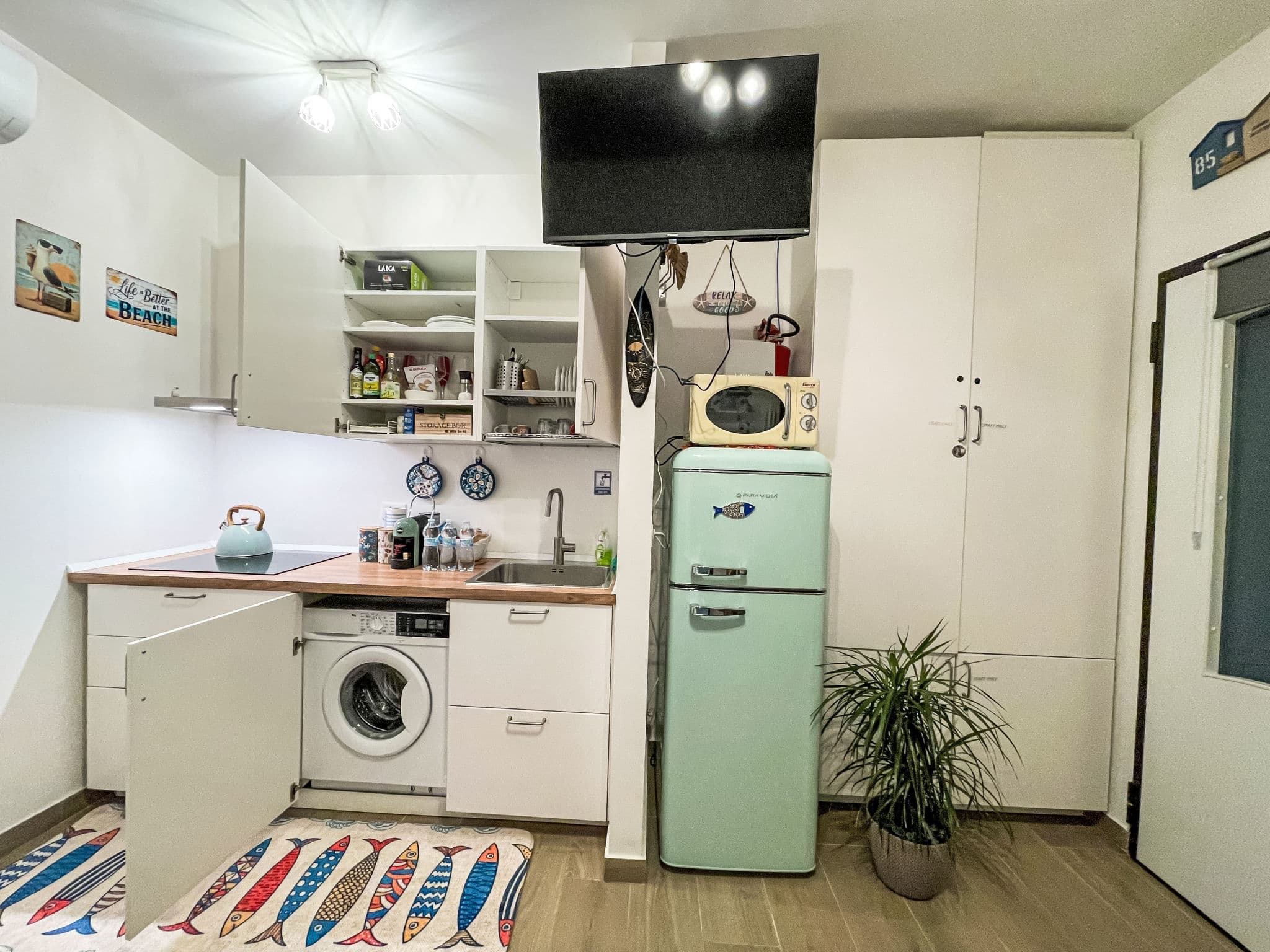 Kitchen / Dining Room