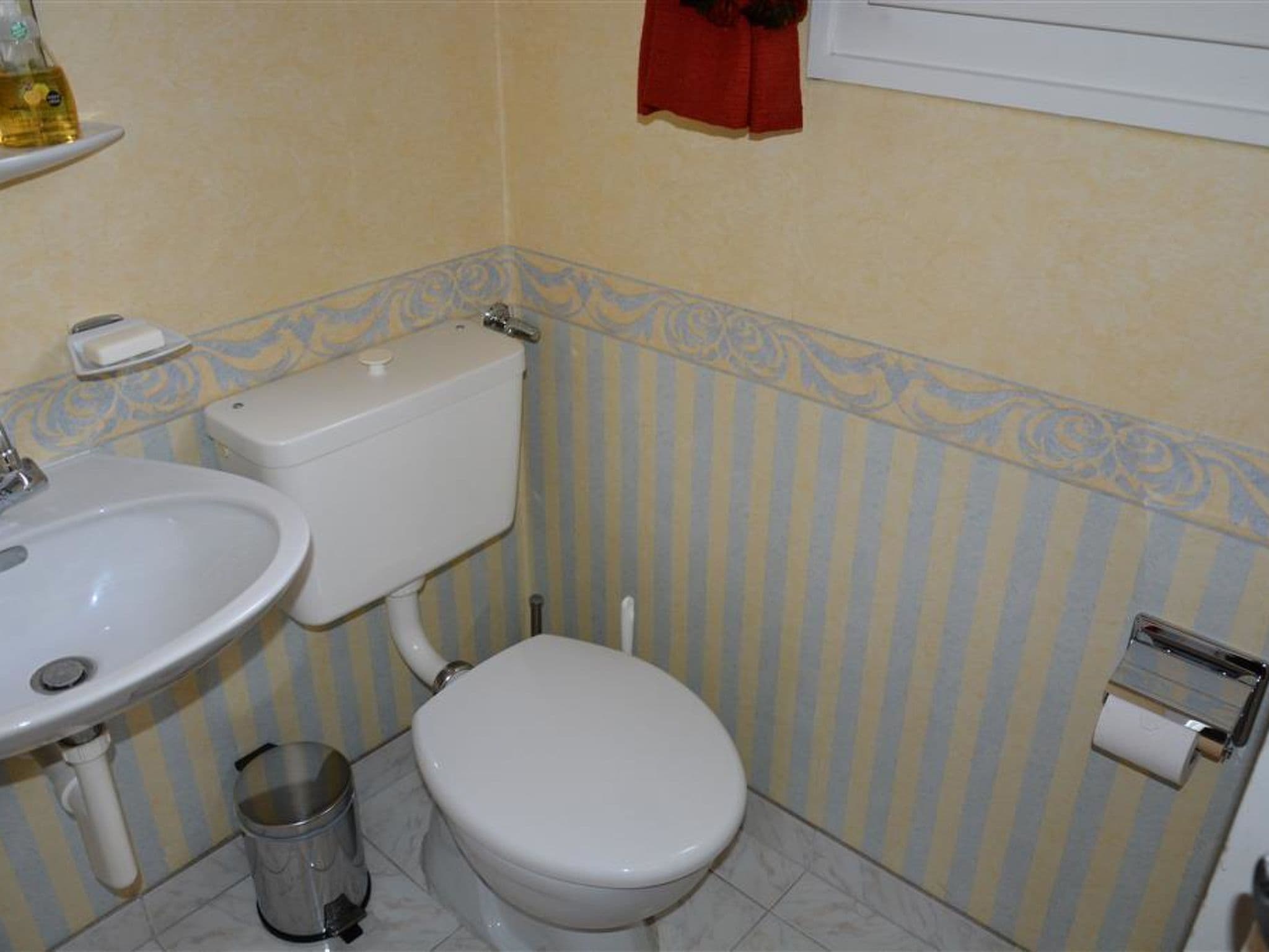 Gallery Image 18