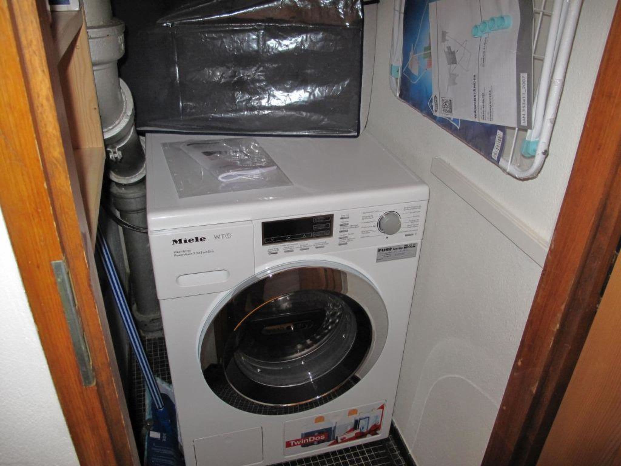 Gallery Image 22