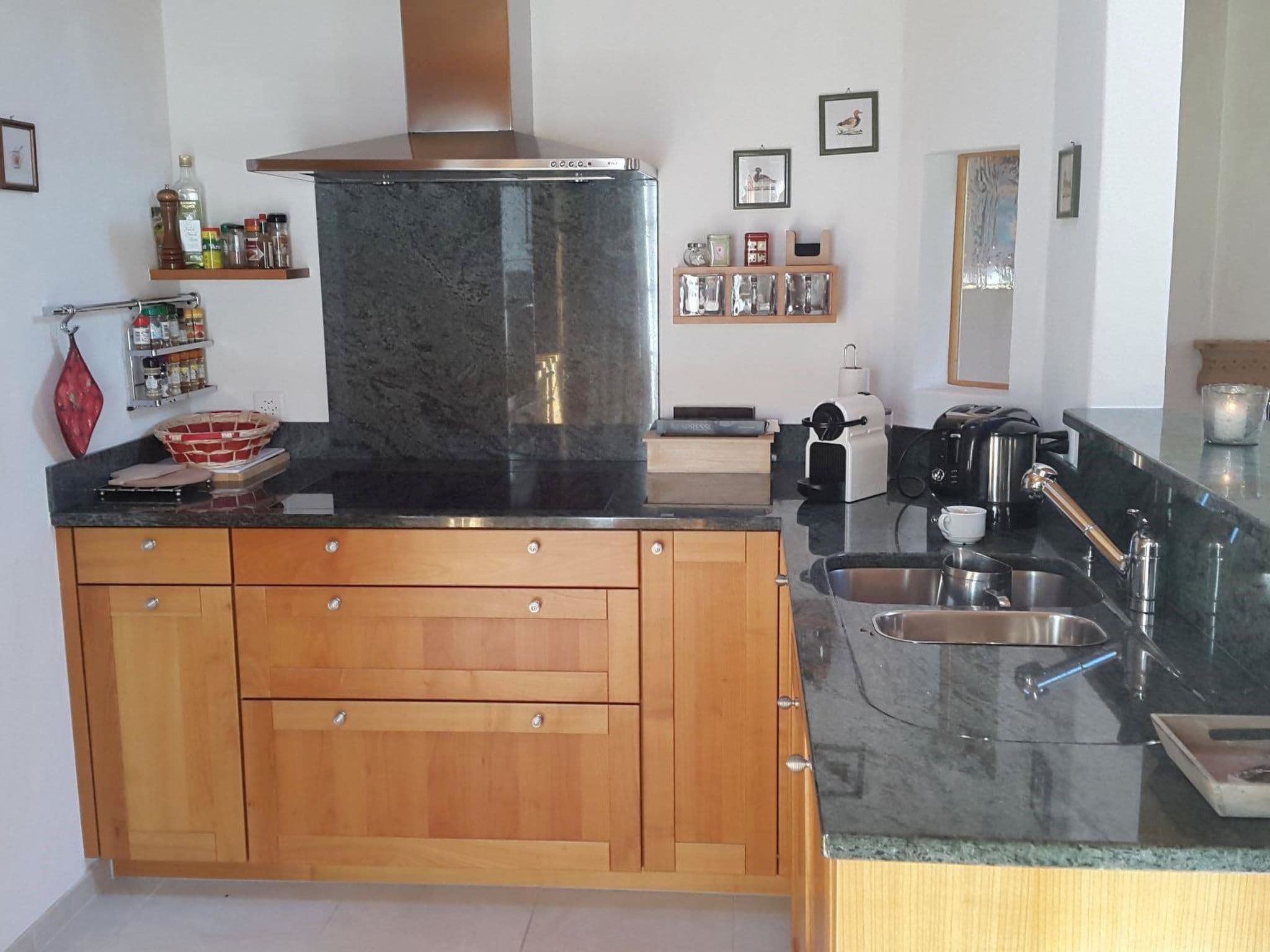 Gallery Image 20