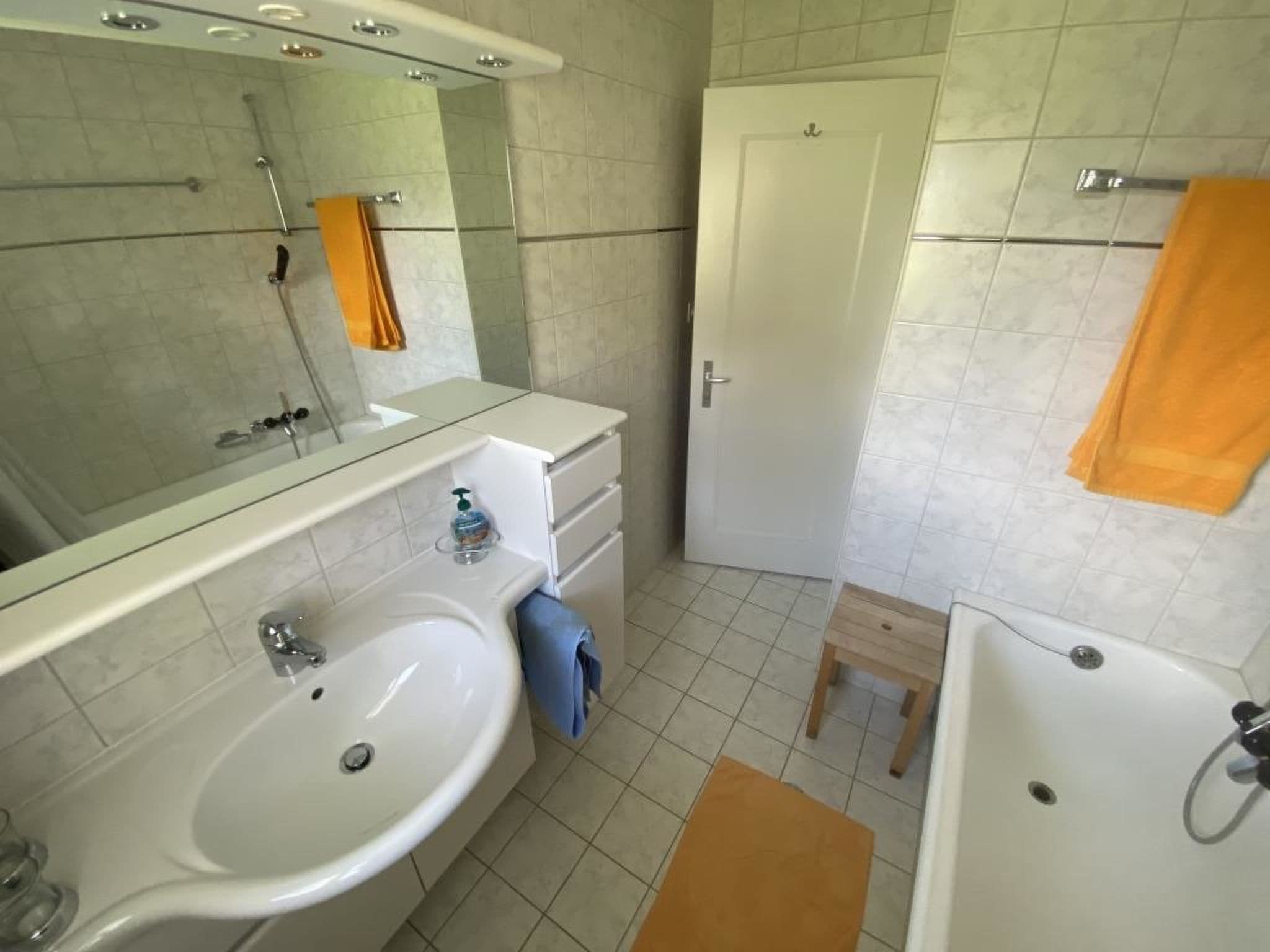 Gallery Image 22