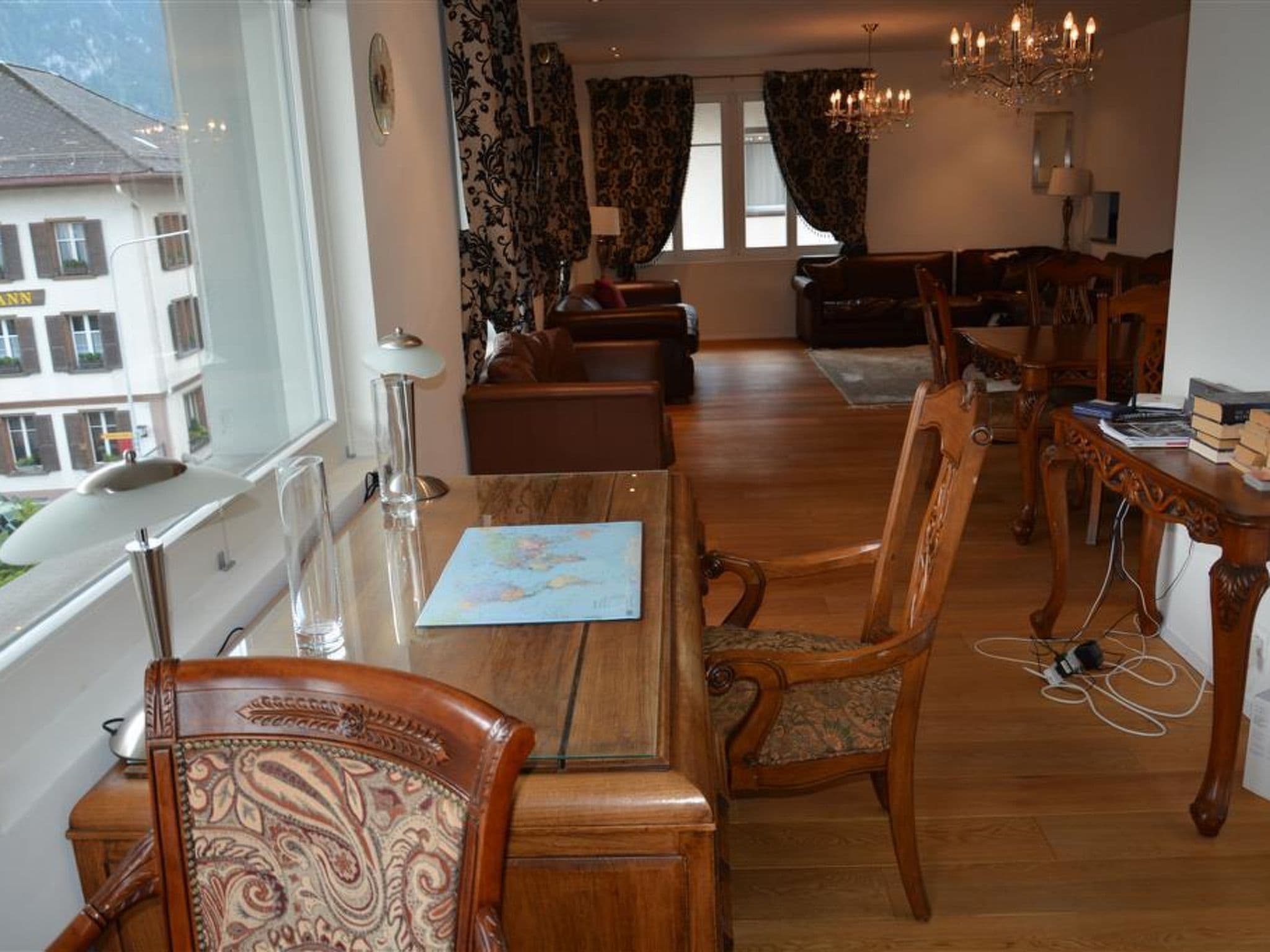 Gallery Image 10