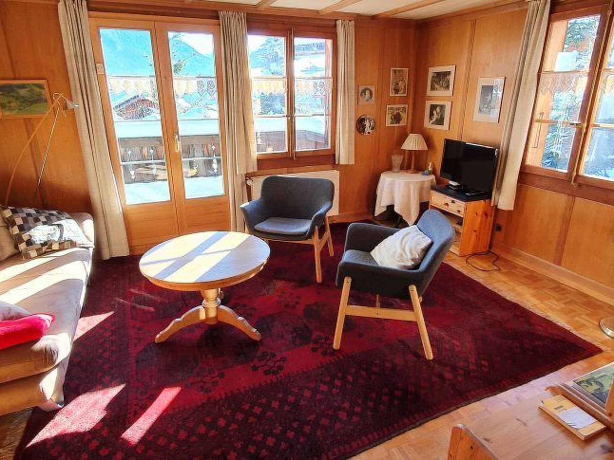 Gallery Image 4
